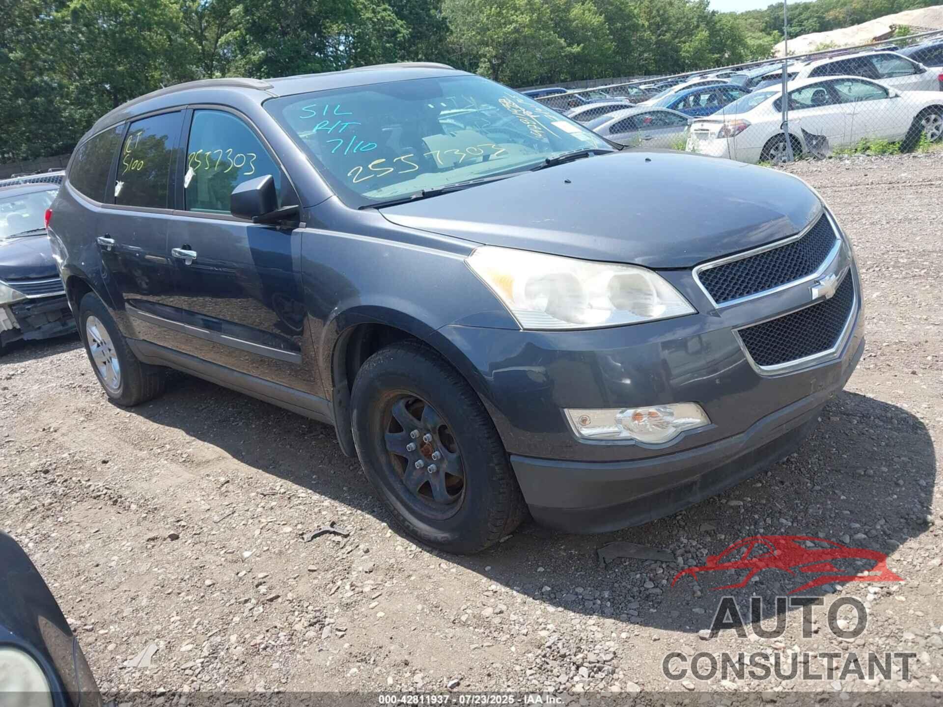 CHEVROLET TRAVERSE 2011 - 1GNKVFED6BJ356238