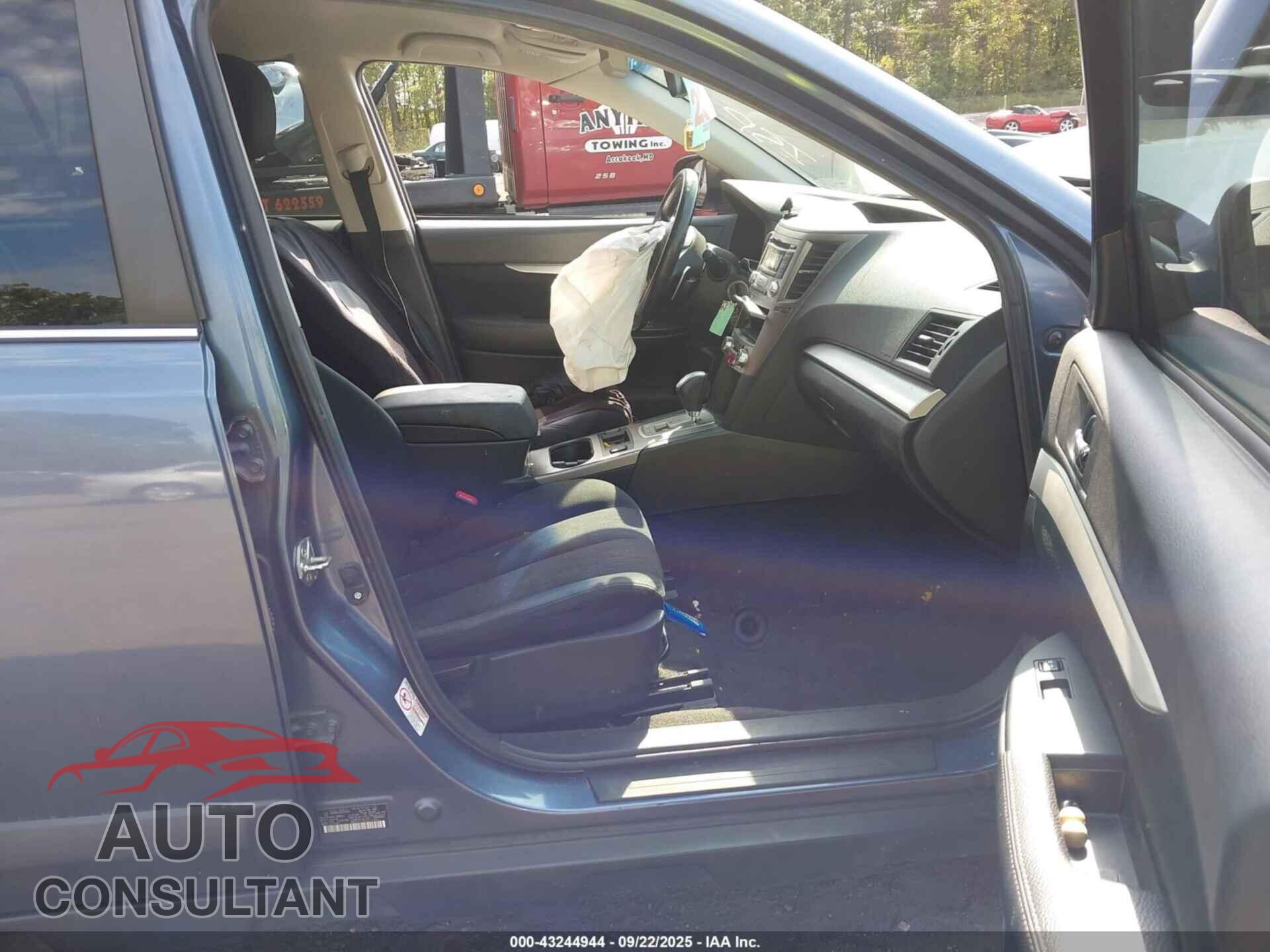 SUBARU OUTBACK 2013 - 4S4BRBCC2D3232048