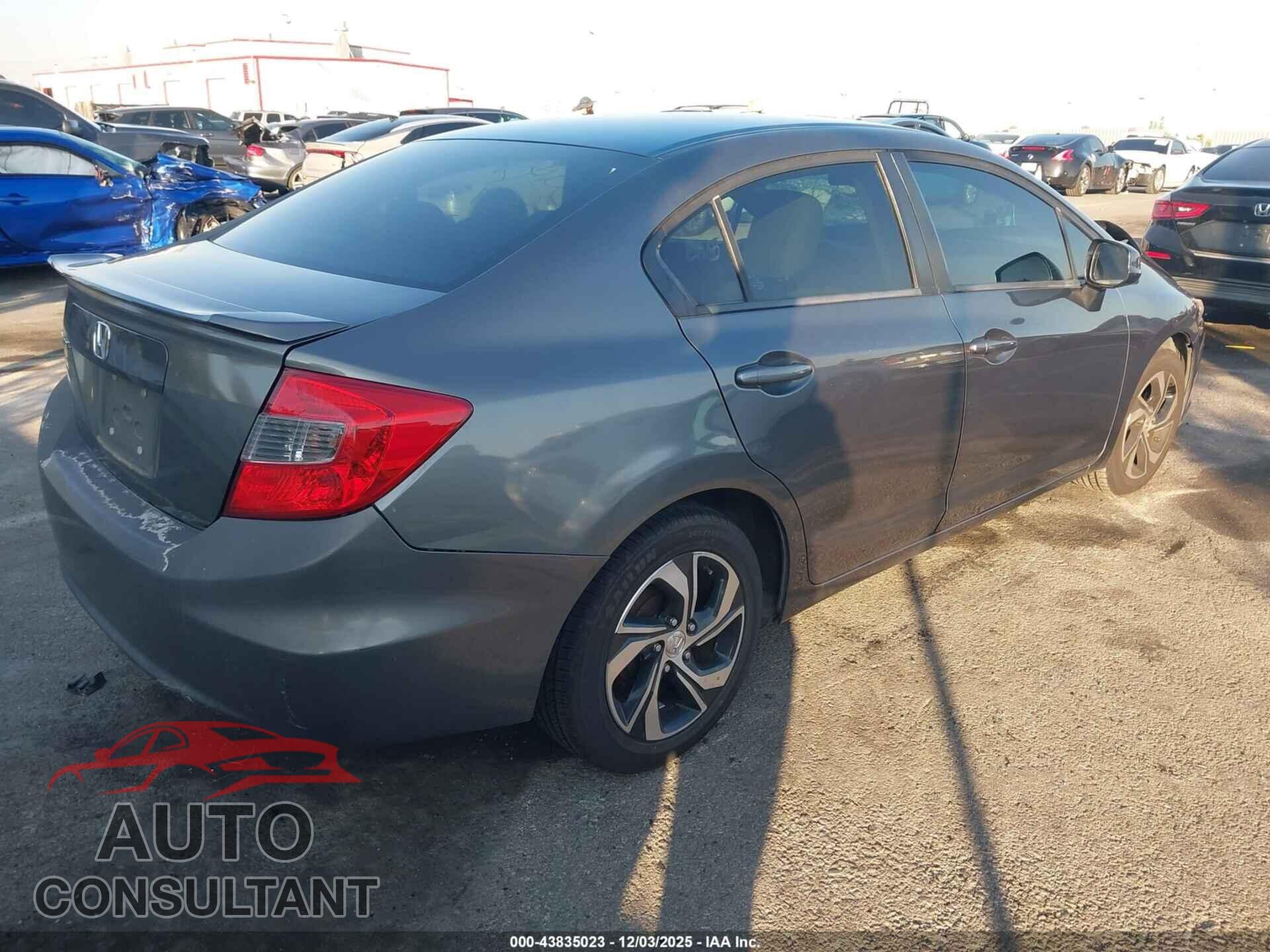 HONDA CIVIC 2012 - 19XFB2F53CE380417