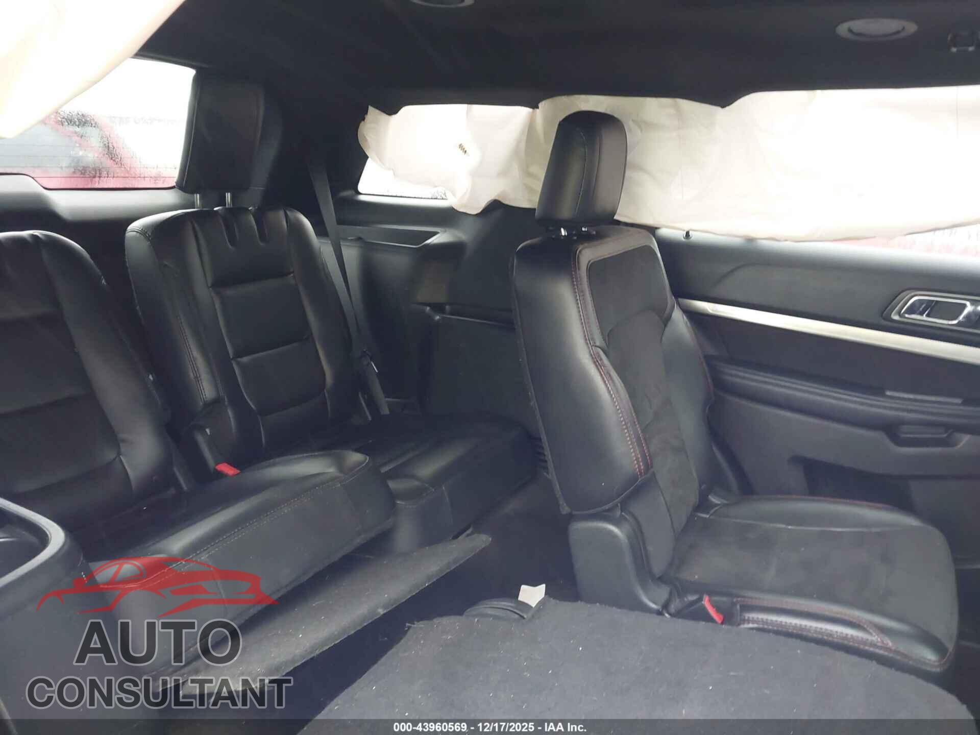 FORD EXPLORER 2018 - 1FM5K7D85JGB78340
