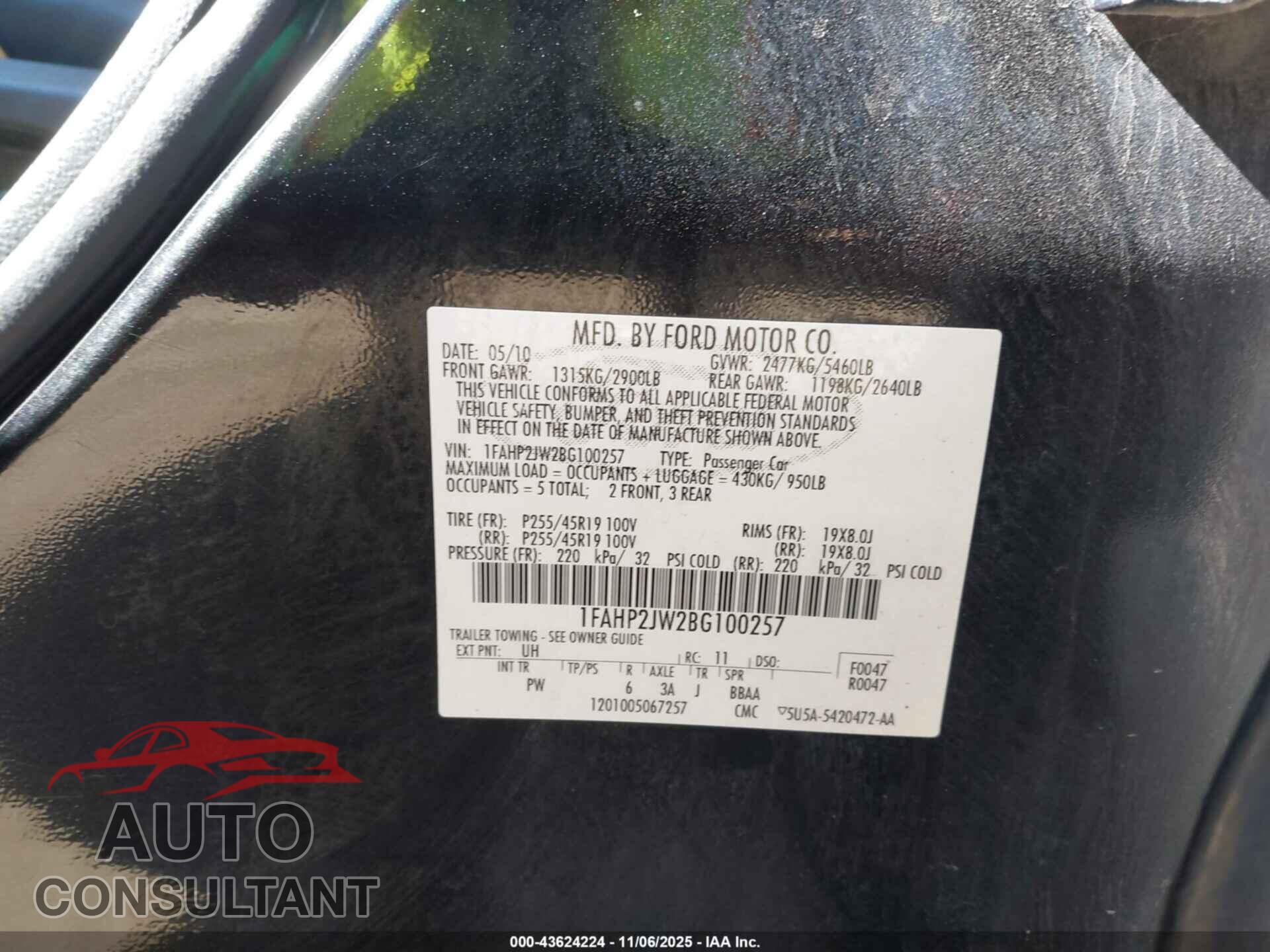 FORD TAURUS 2011 - 1FAHP2JW2BG100257