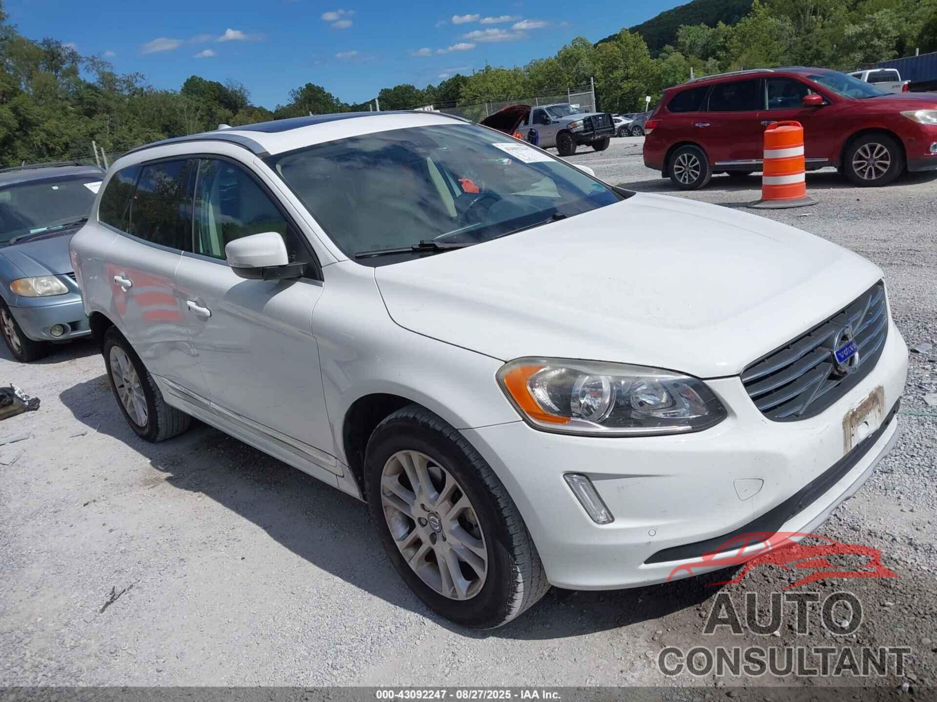 VOLVO XC60 2016 - YV4612RK3G2838946