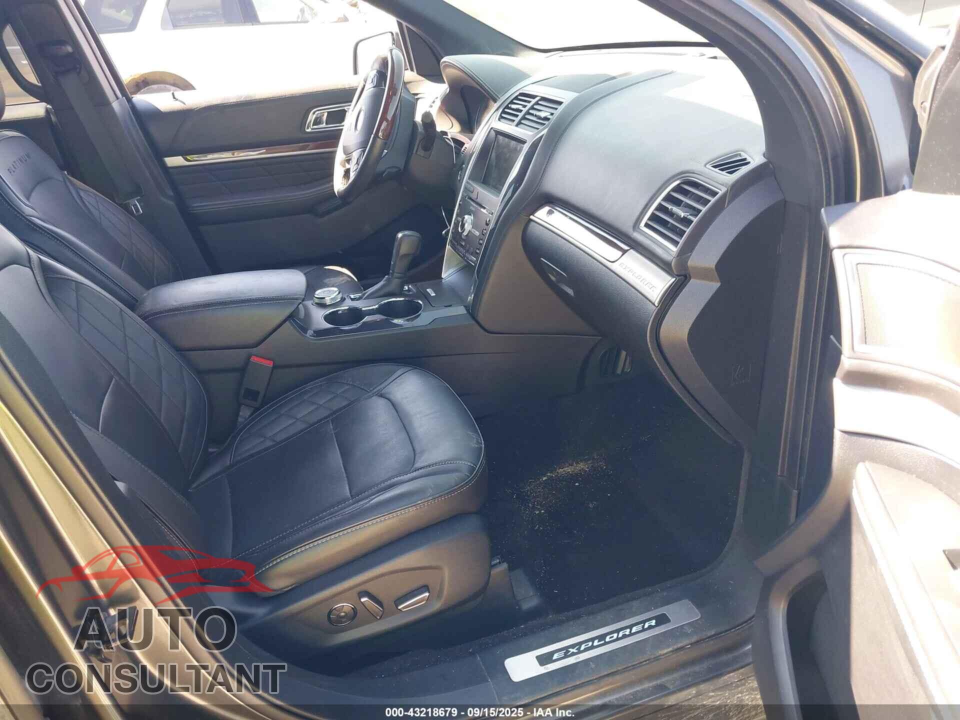 FORD EXPLORER 2018 - 1FM5K8HT6JGB53807