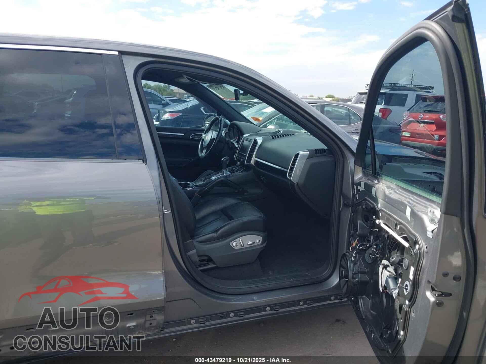 PORSCHE CAYENNE 2013 - WP1AA2A25DLA03699