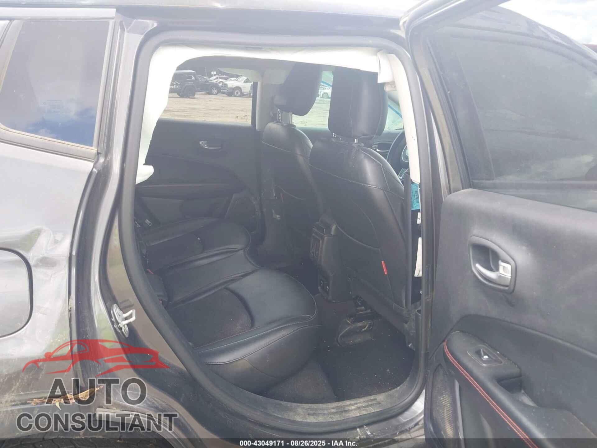 JEEP COMPASS 2019 - 3C4NJDDB4KT683056