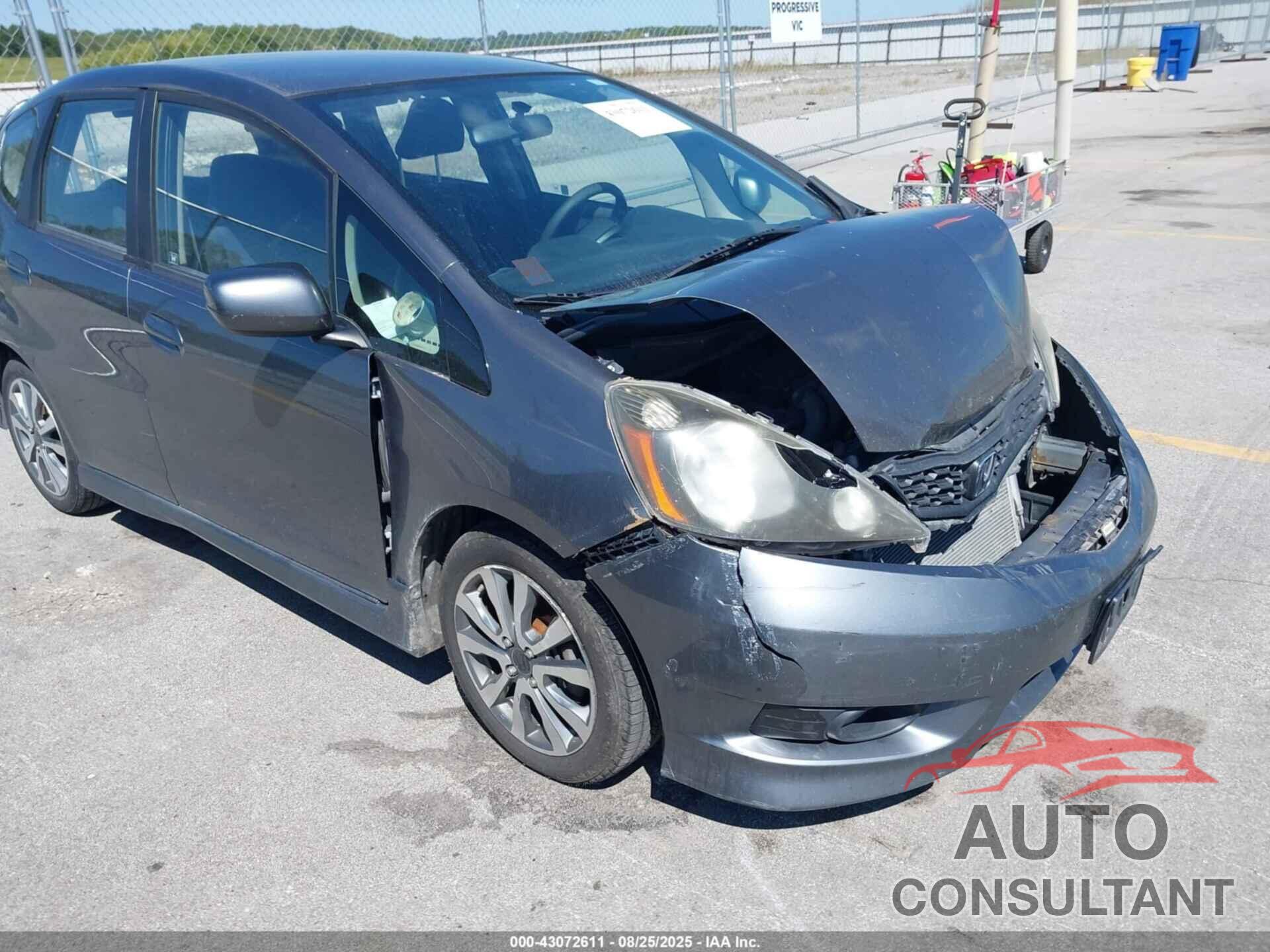 HONDA FIT 2012 - JHMGE8H50CC010575