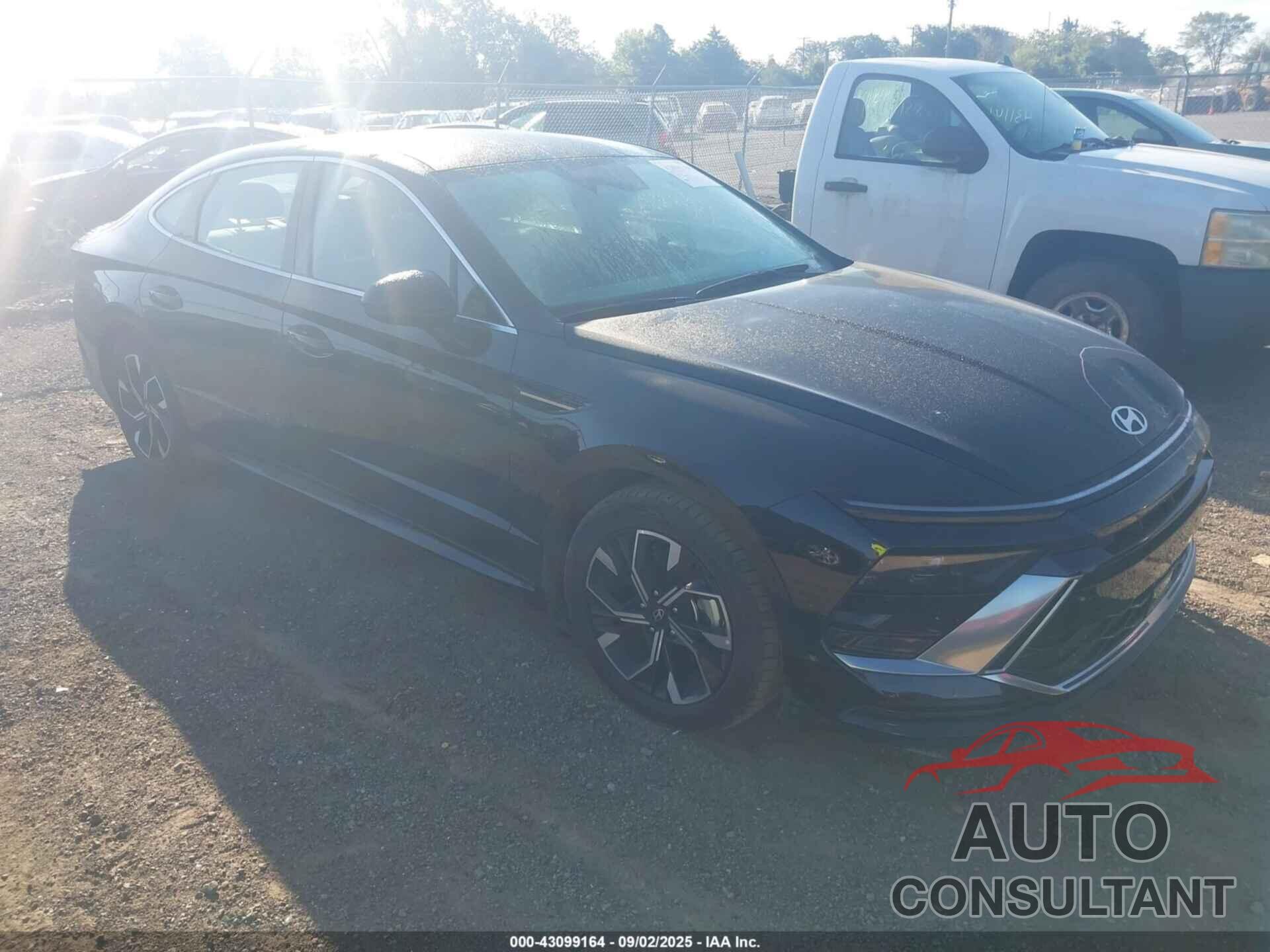 HYUNDAI SONATA 2025 - KMHL64JA1SA467382