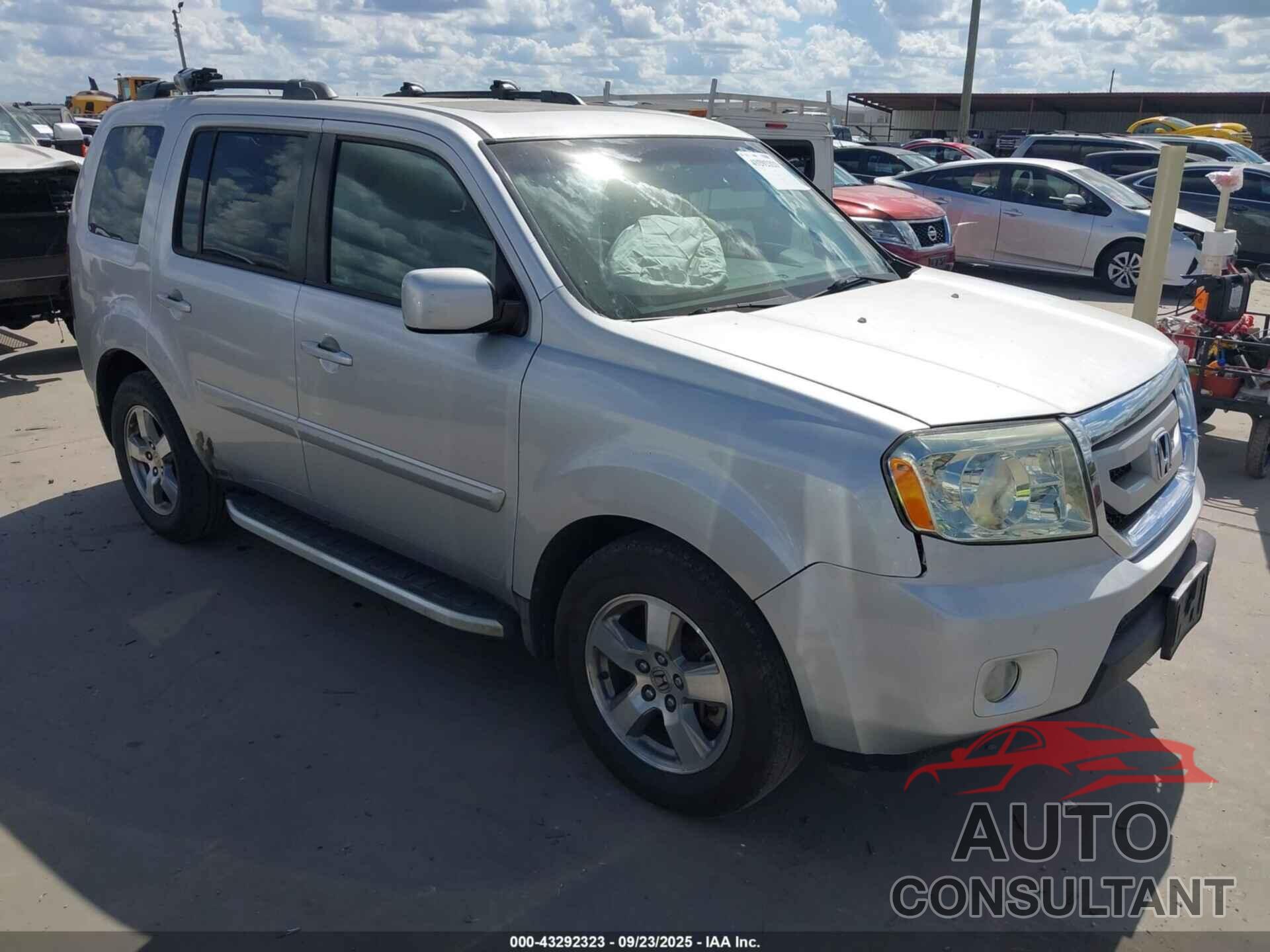 HONDA PILOT 2009 - 5FNYF38599B024444