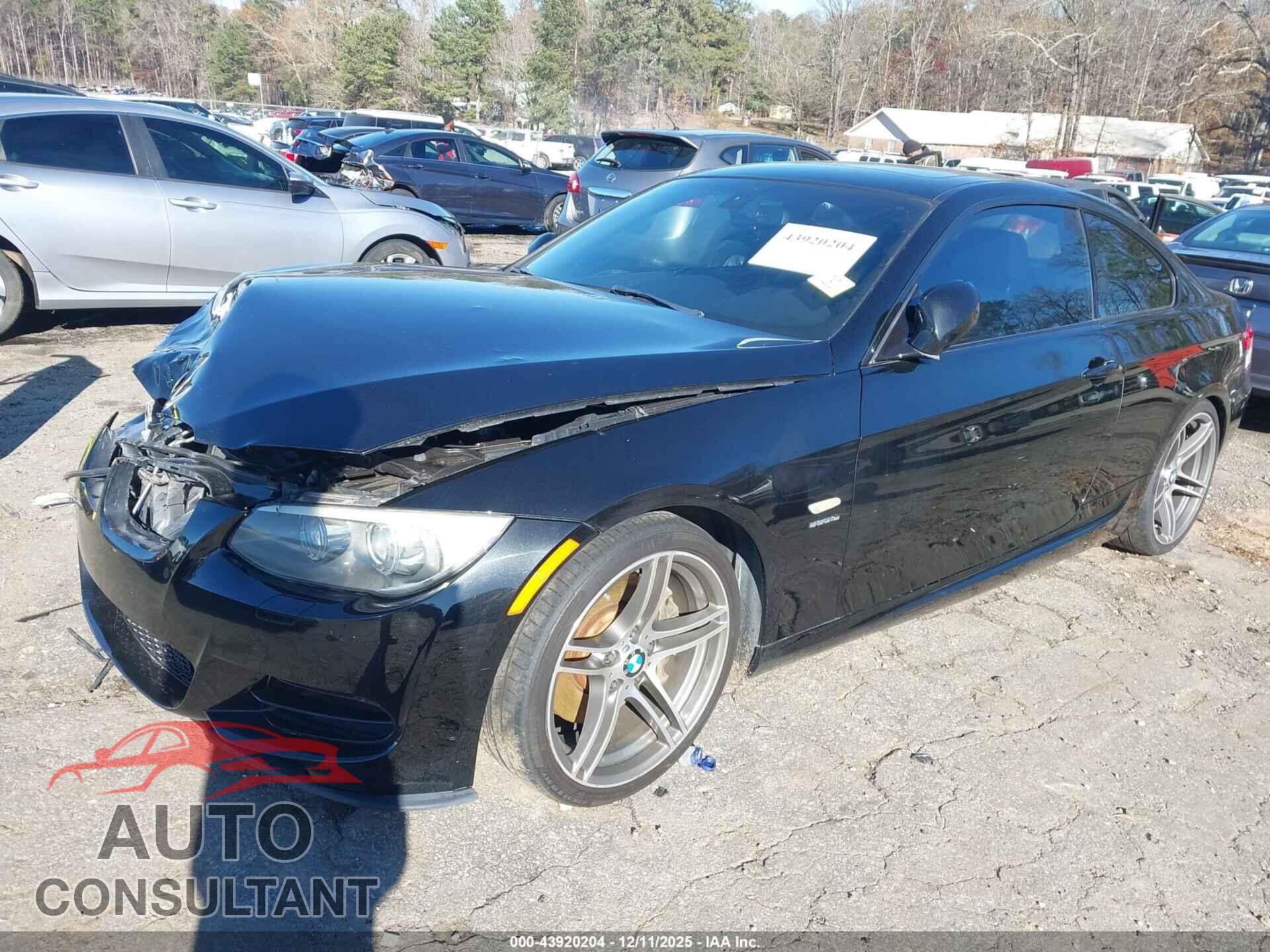 BMW 335IS 2011 - WBAKG1C58BE618218