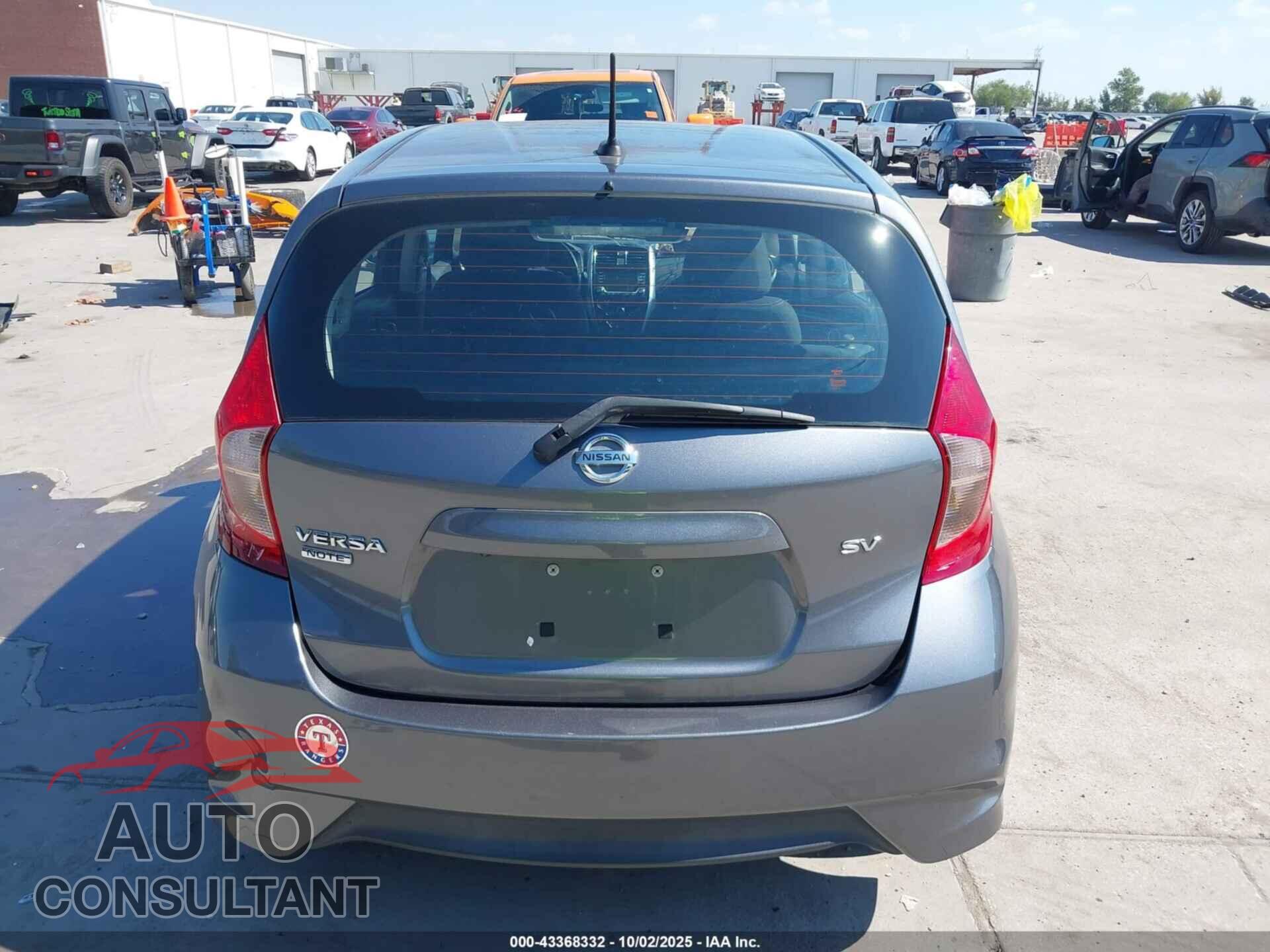NISSAN VERSA NOTE 2017 - 3N1CE2CPXHL361465