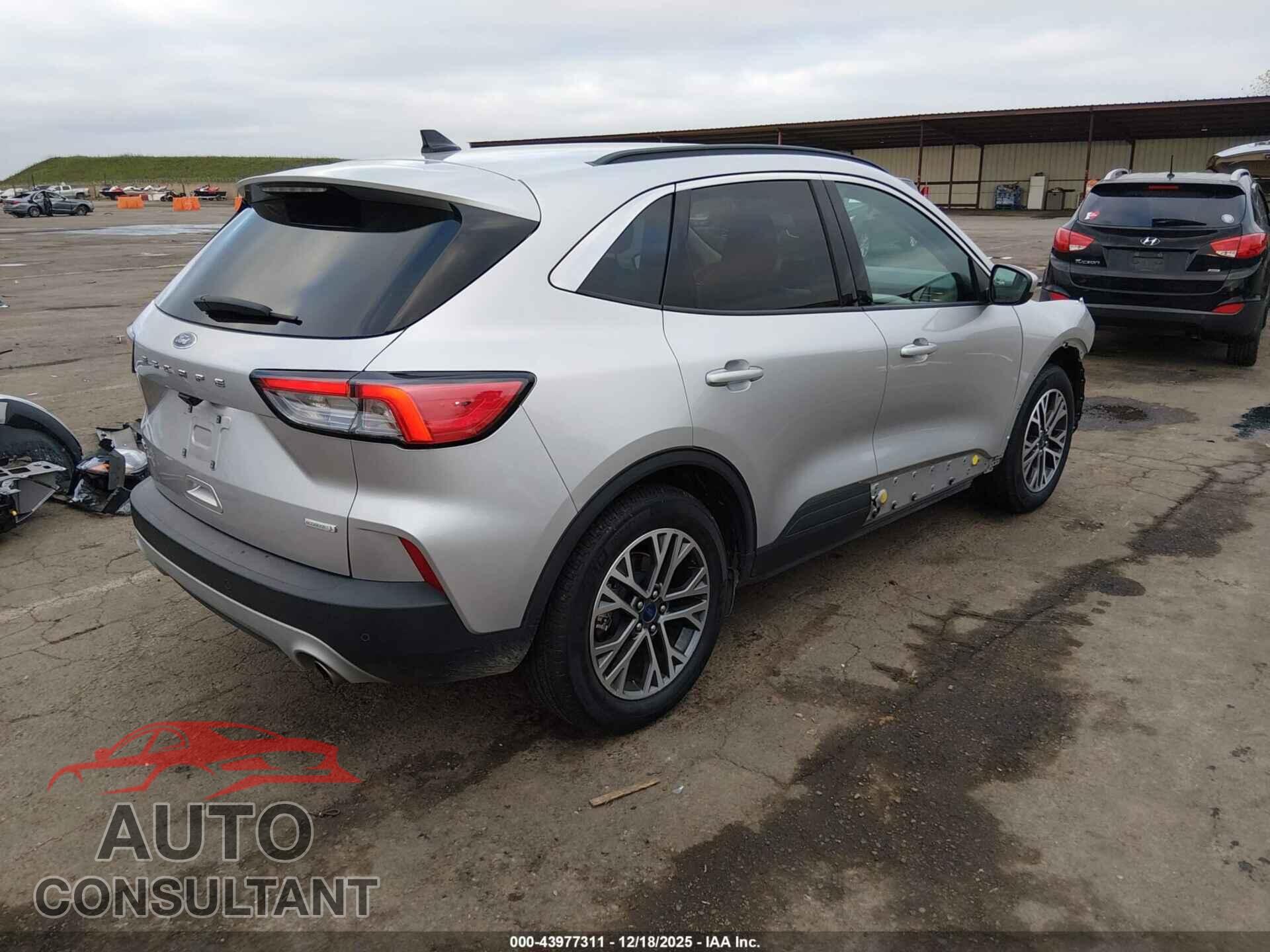 FORD ESCAPE 2020 - 1FMCU0H6XLUA84248