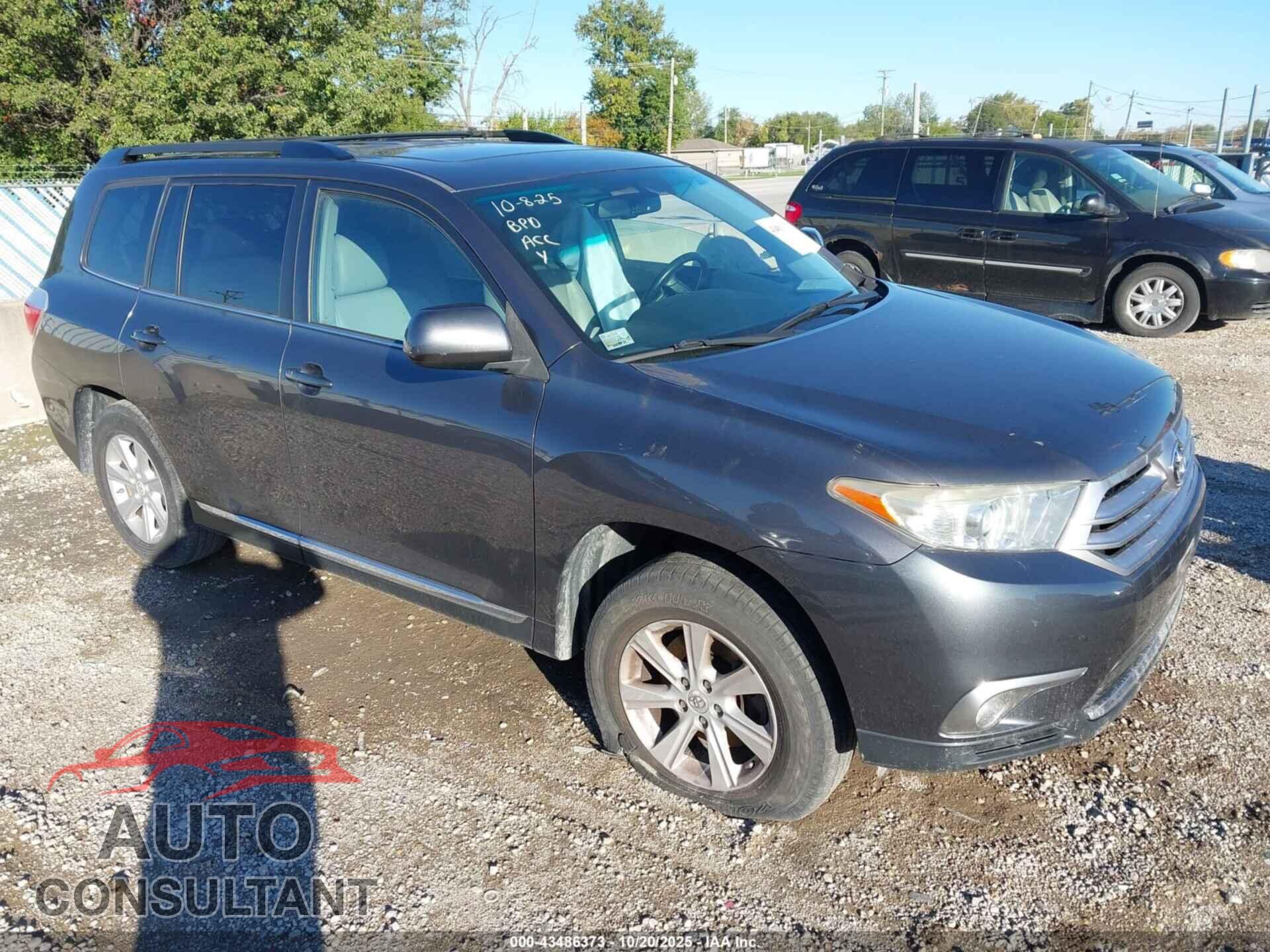 TOYOTA HIGHLANDER 2012 - 5TDBK3EH2CS167352
