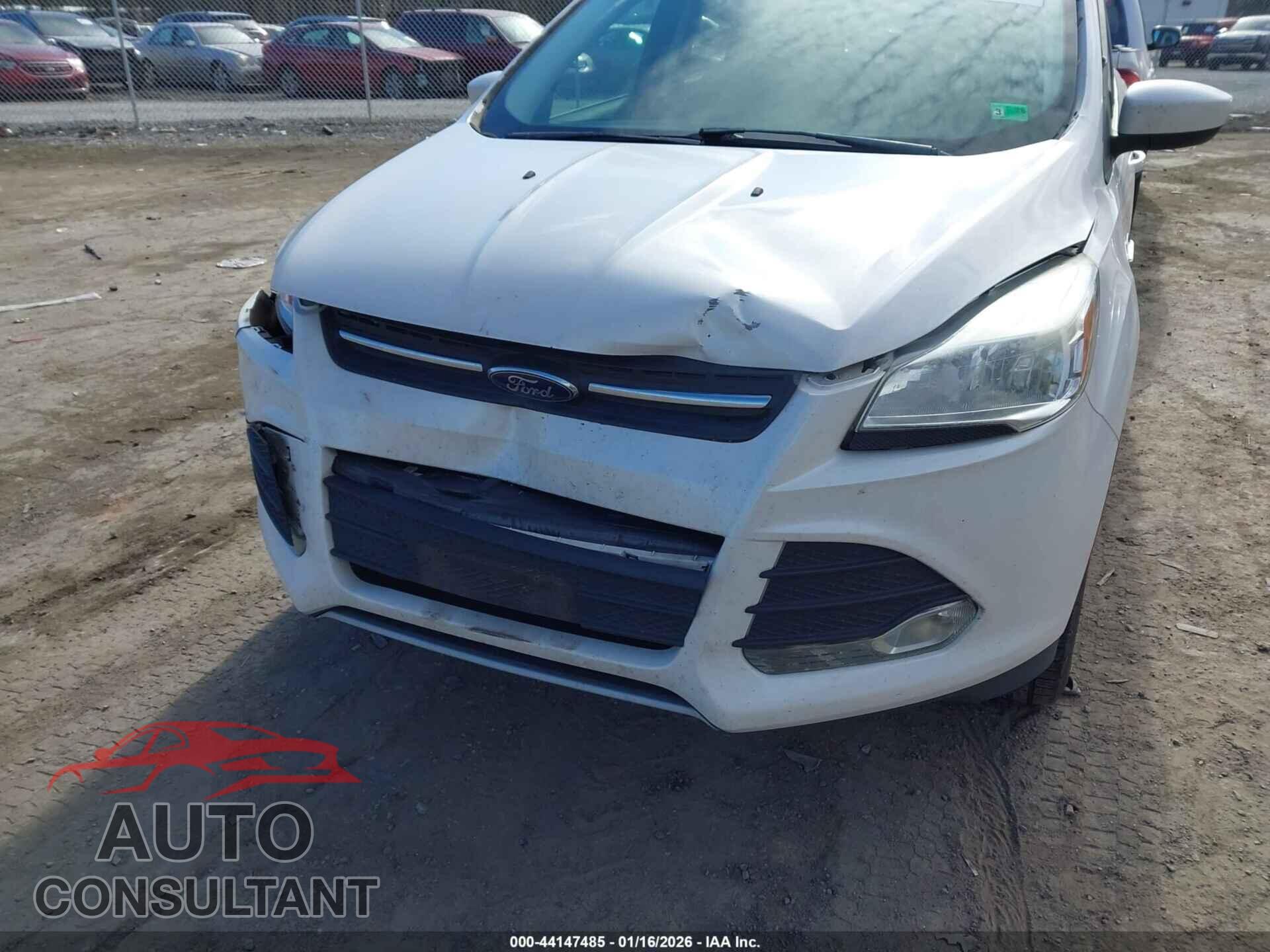 FORD ESCAPE 2016 - 1FMCU9G90GUC63243