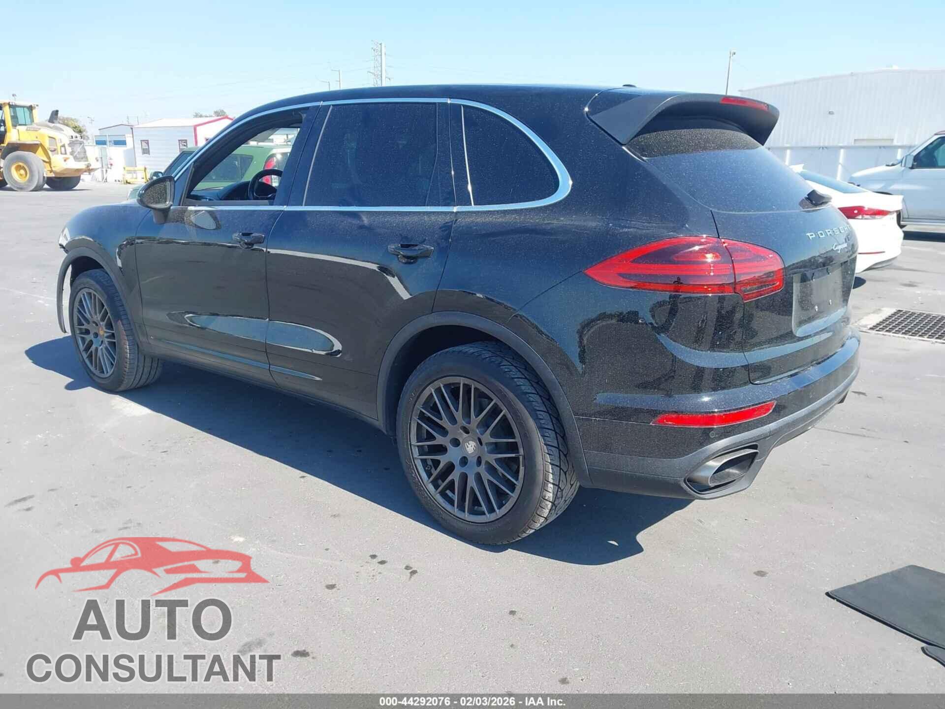 PORSCHE CAYENNE 2016 - WP1AA2A28GLA03863