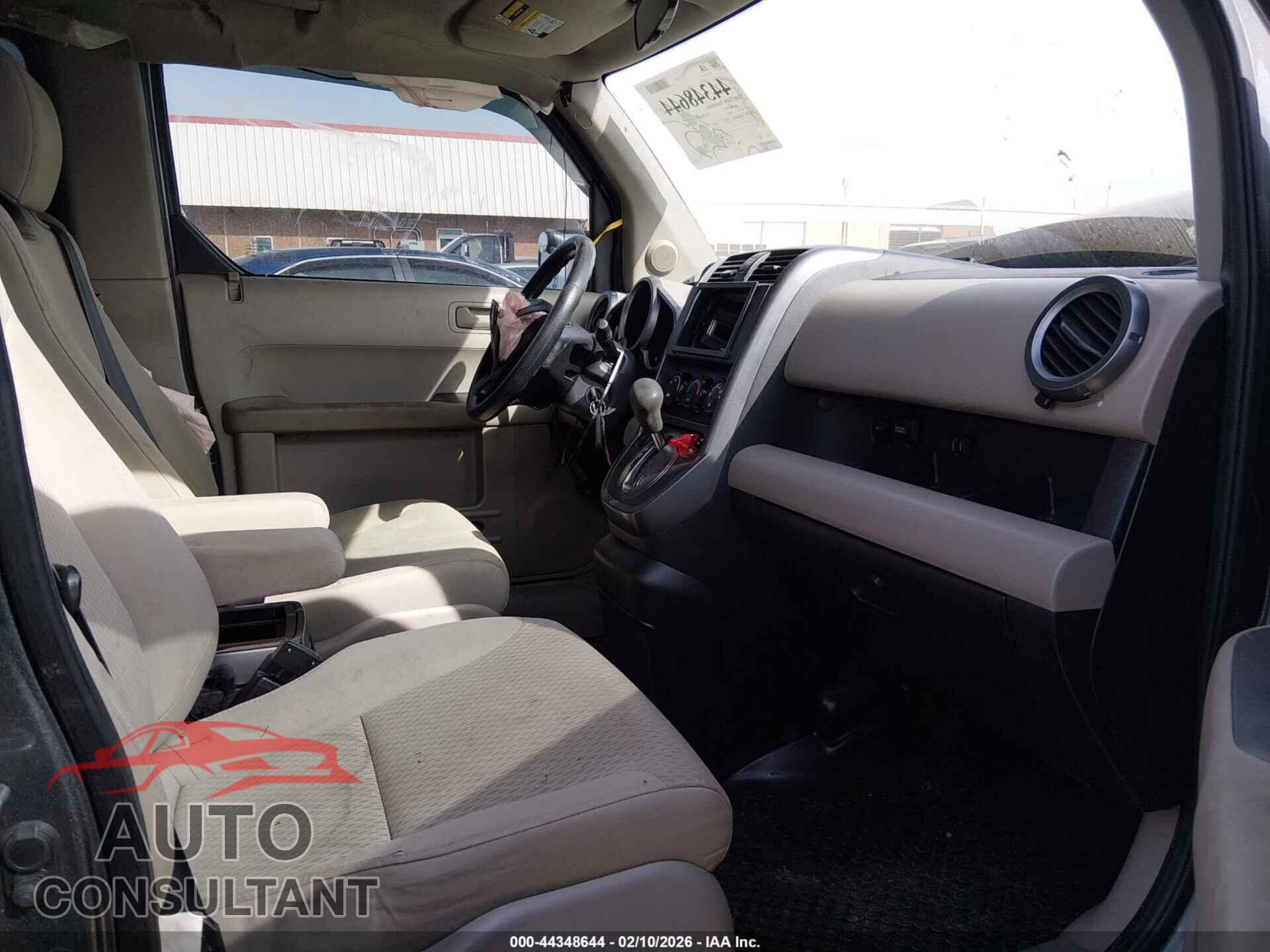 HONDA ELEMENT 2011 - 5J6YH2H73BL002233