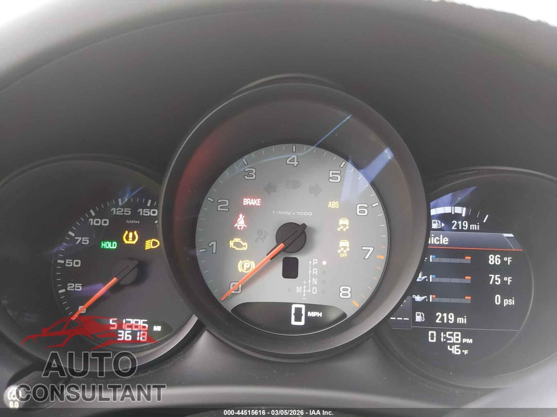 PORSCHE MACAN 2015 - WP1AB2A59FLB68441