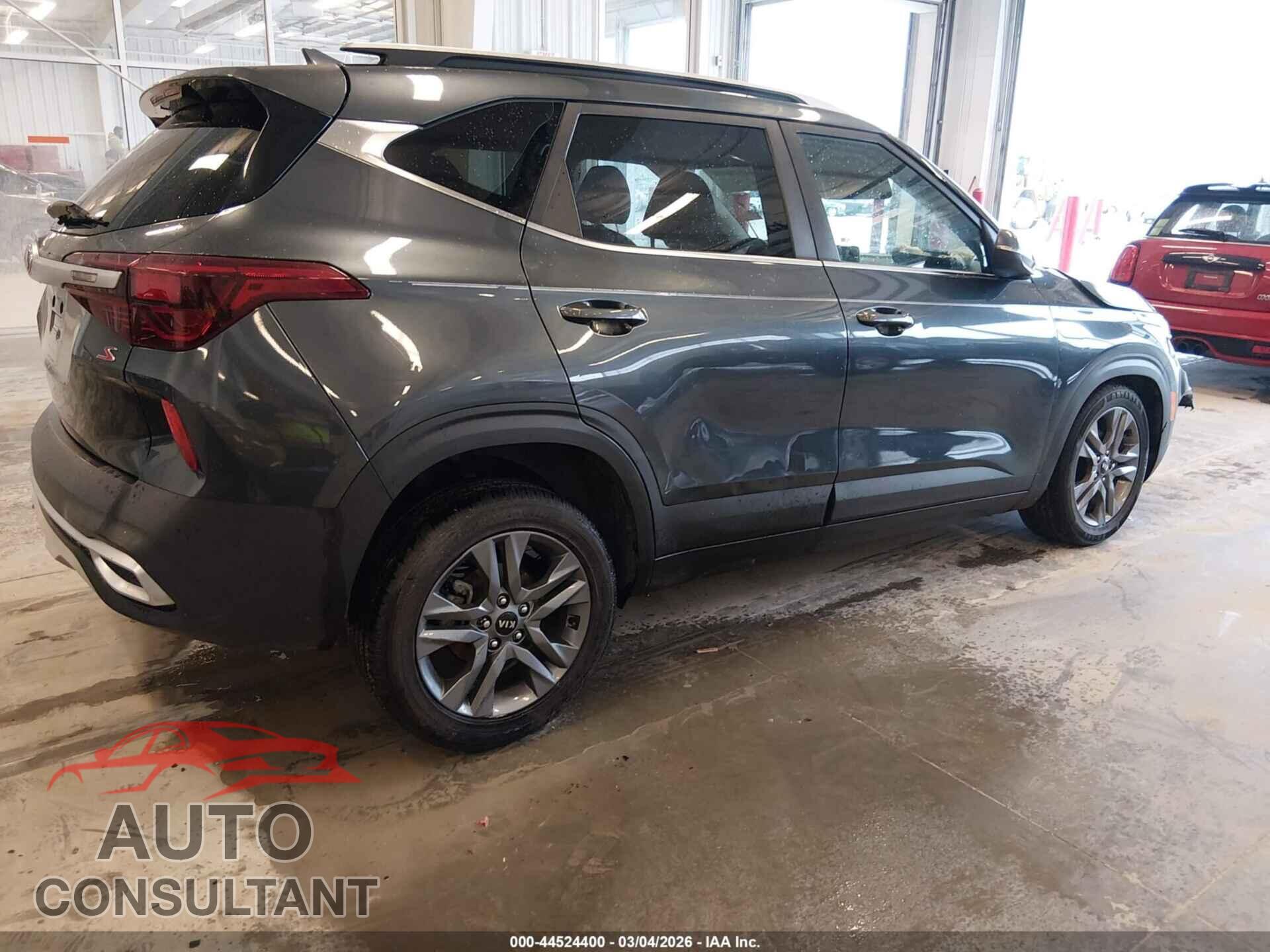 KIA SELTOS 2021 - KNDEU2AA2M7143154