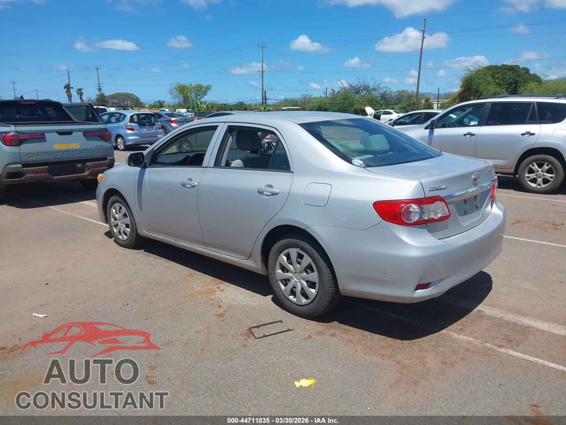 TOYOTA COROLLA 2013 - 2T1BU4EE4DC972771