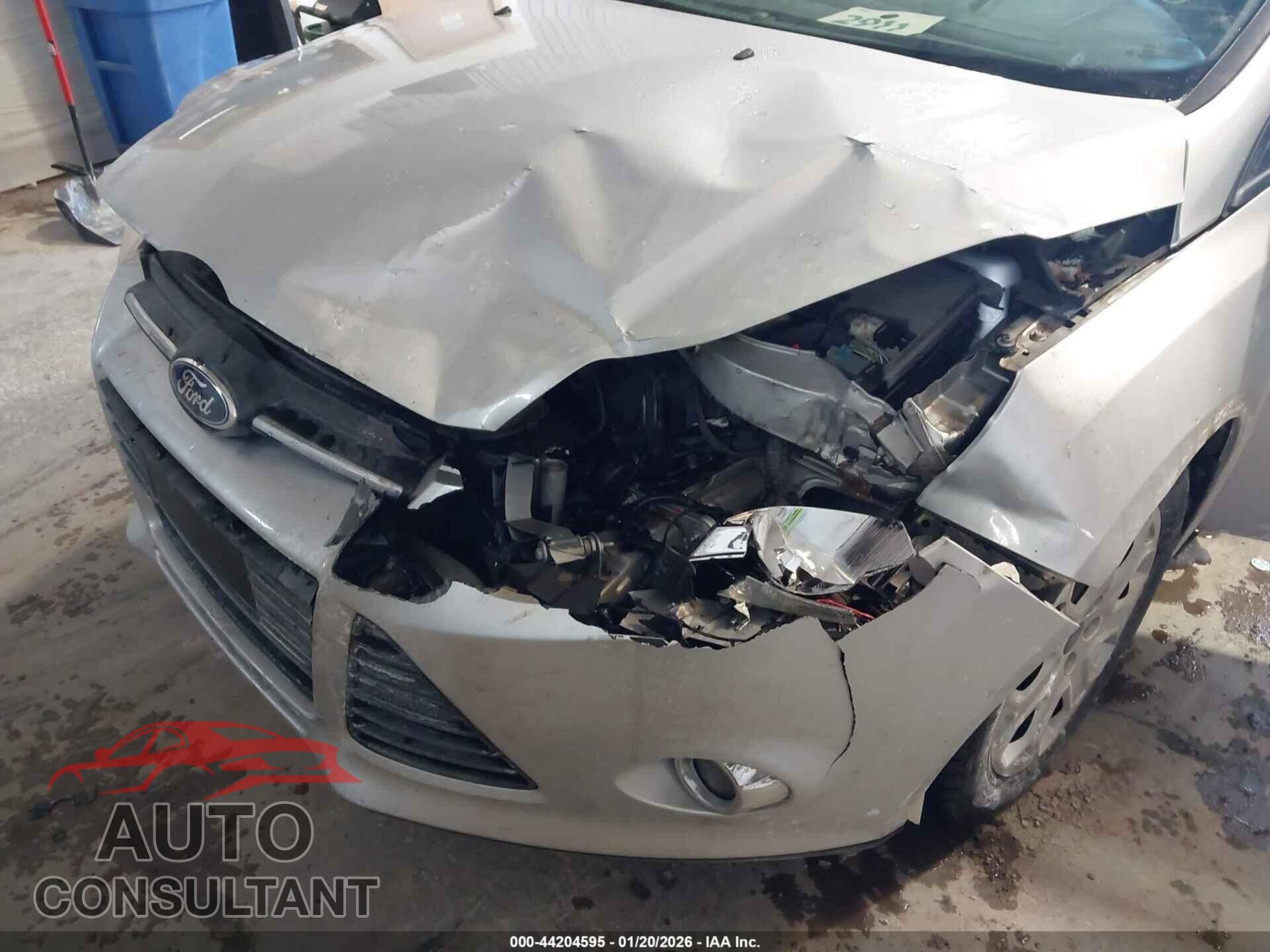 FORD FOCUS 2012 - 1FAHP3F2XCL445735