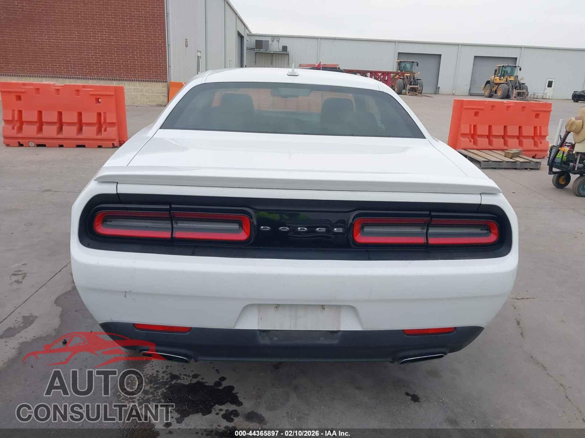 DODGE CHALLENGER 2015 - 2C3CDZAG4FH728222