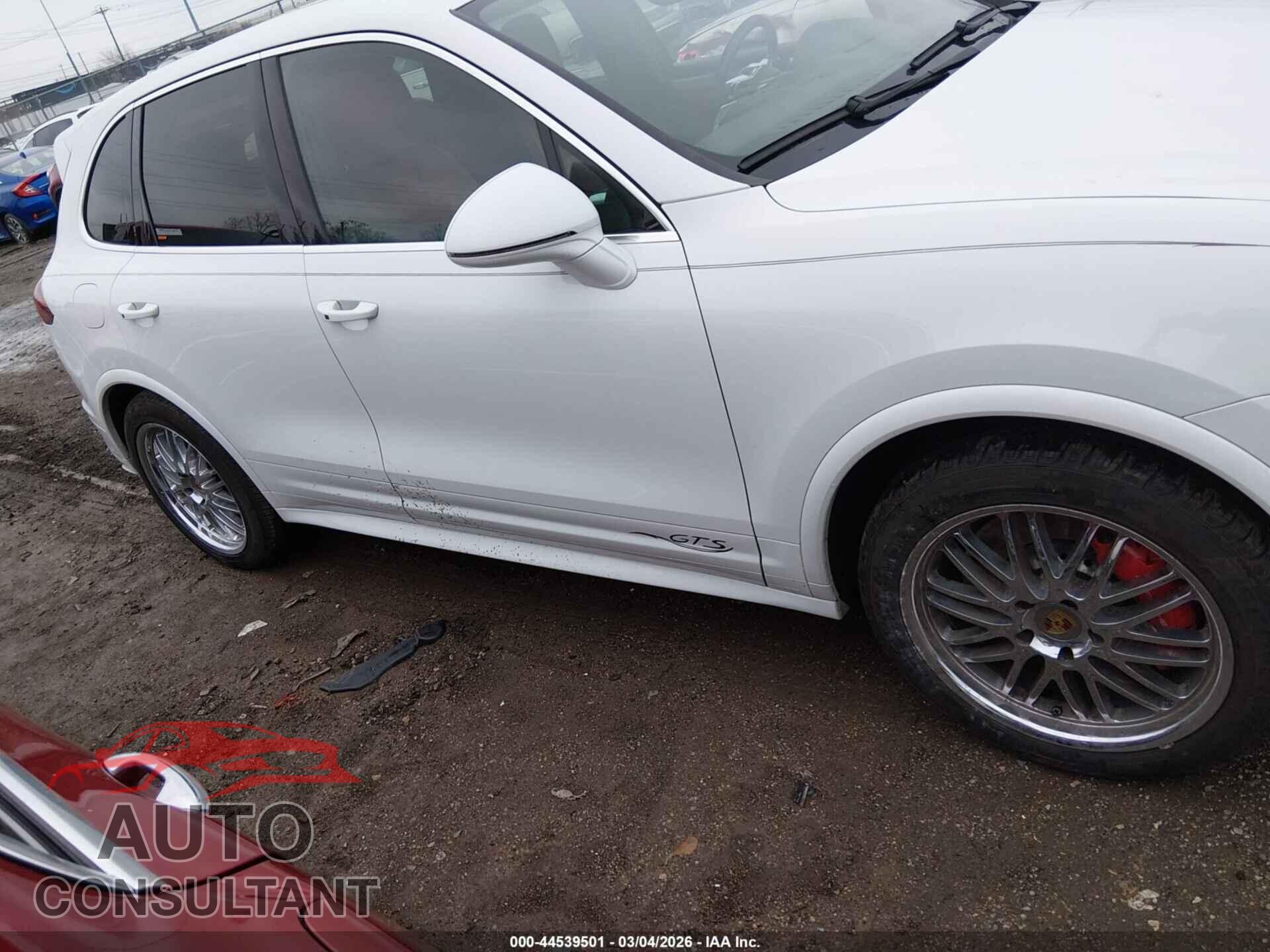 PORSCHE CAYENNE 2016 - WP1AD2A21GLA76645