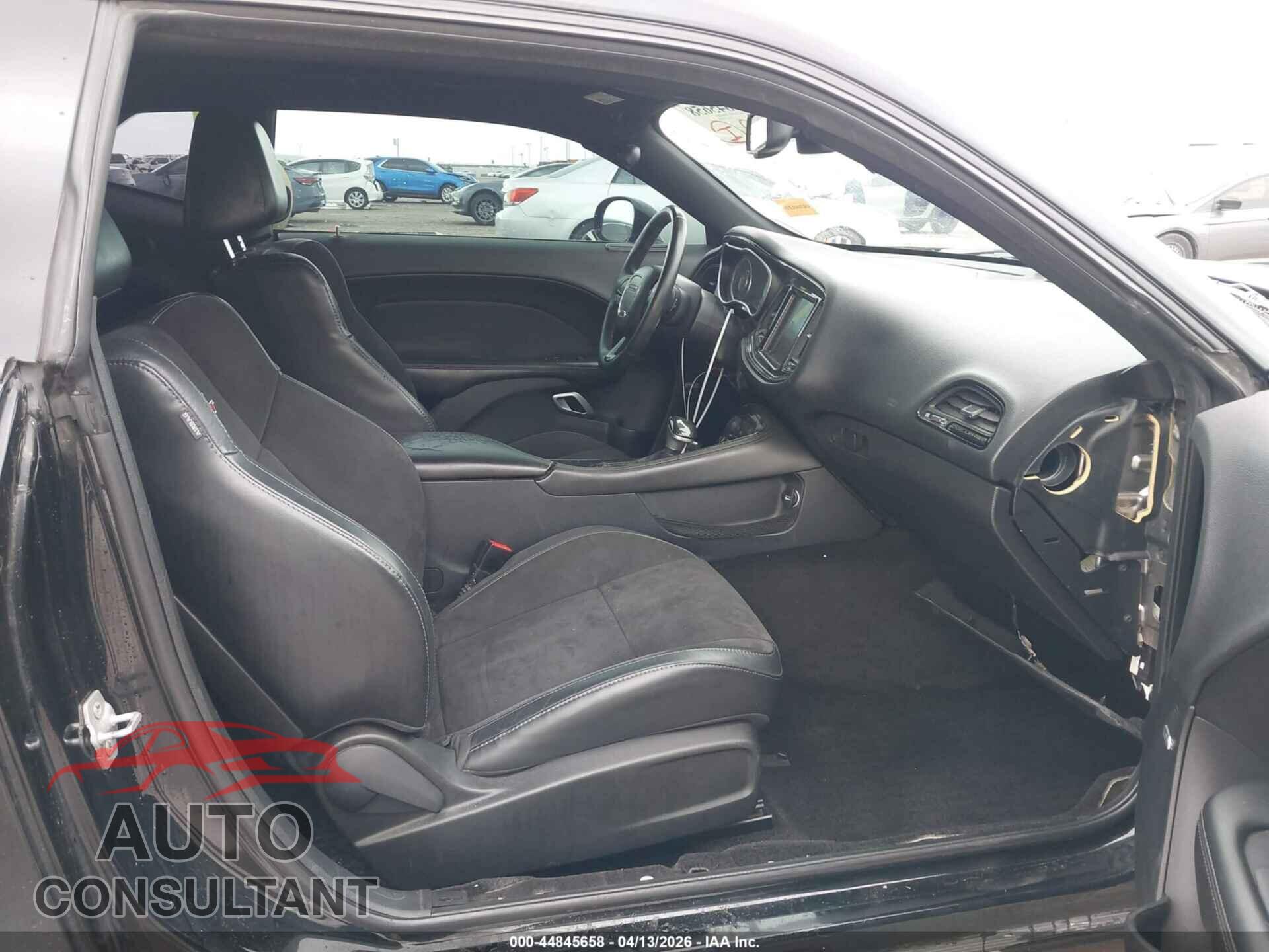 DODGE CHALLENGER 2015 - 2C3CDZFJ9FH720802