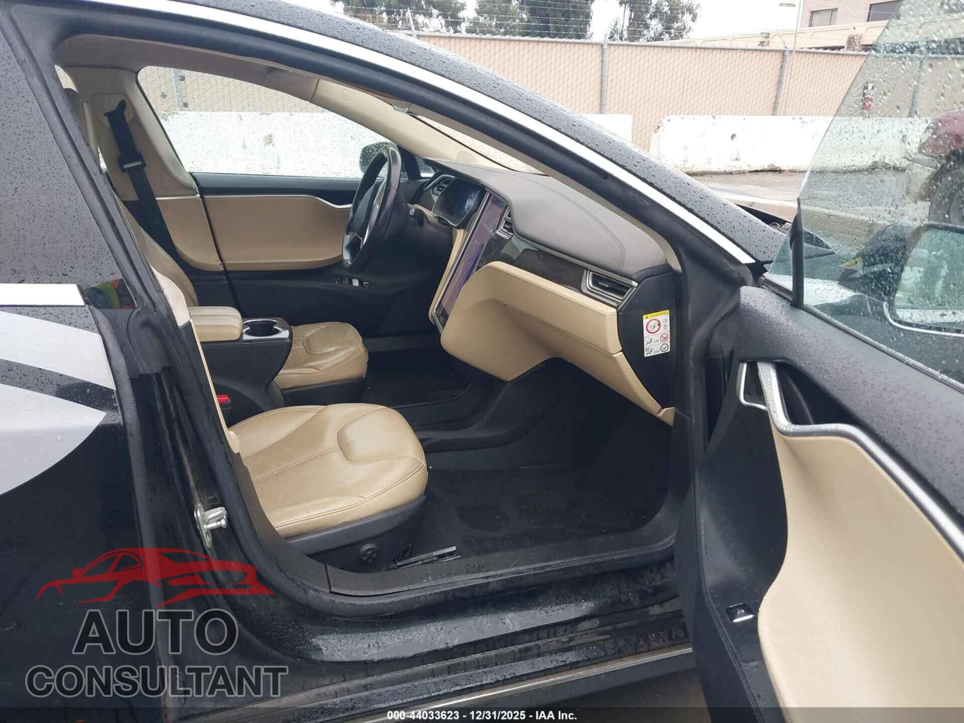 TESLA MODEL S 2014 - 5YJSA3S10EFP43330