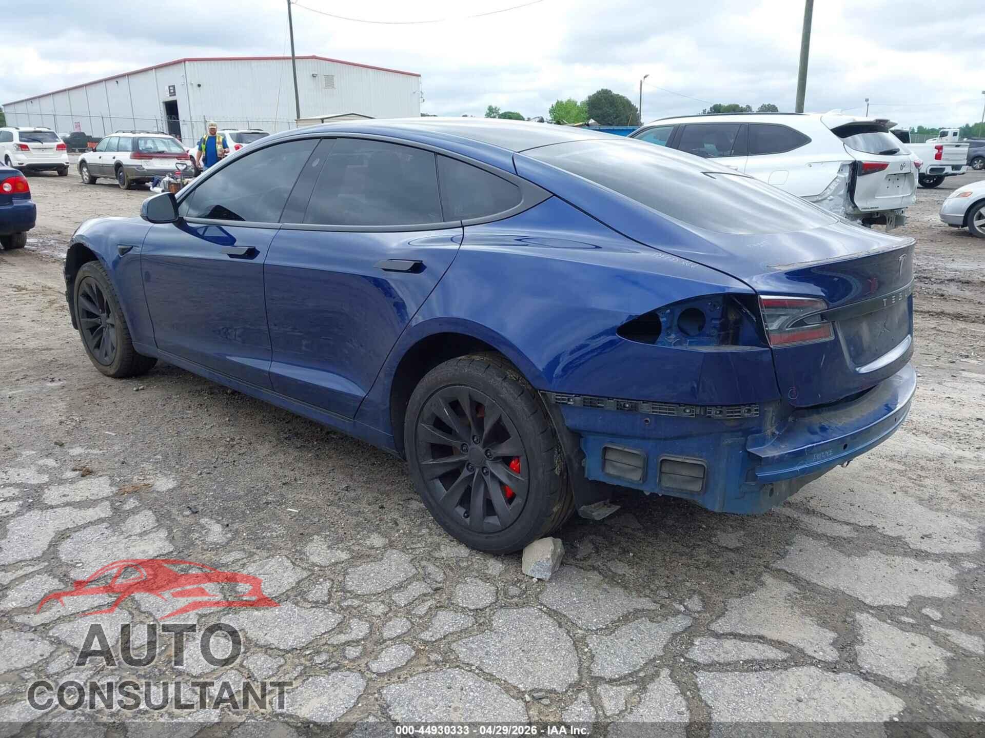 TESLA MODEL S 2019 - 5YJSA1E48KF331324
