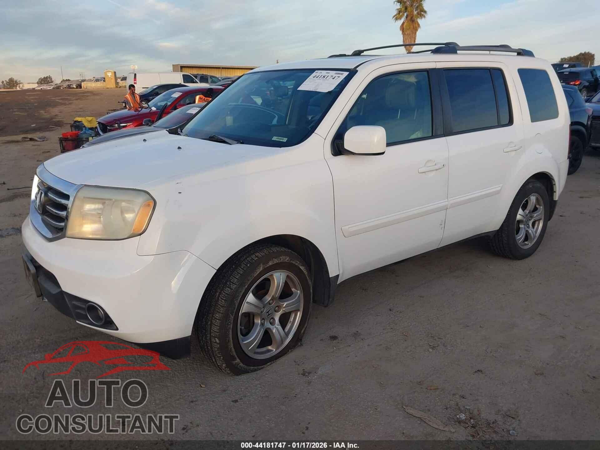 HONDA PILOT 2013 - 5FNYF3H52DB012113