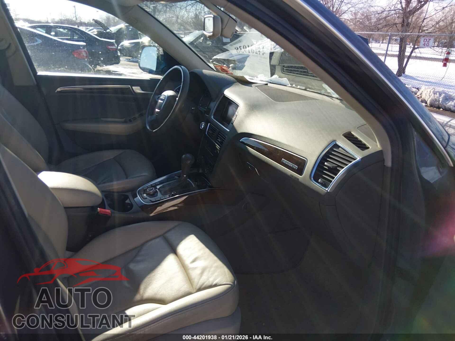 AUDI Q5 2012 - WA1LFAFP5CA090230