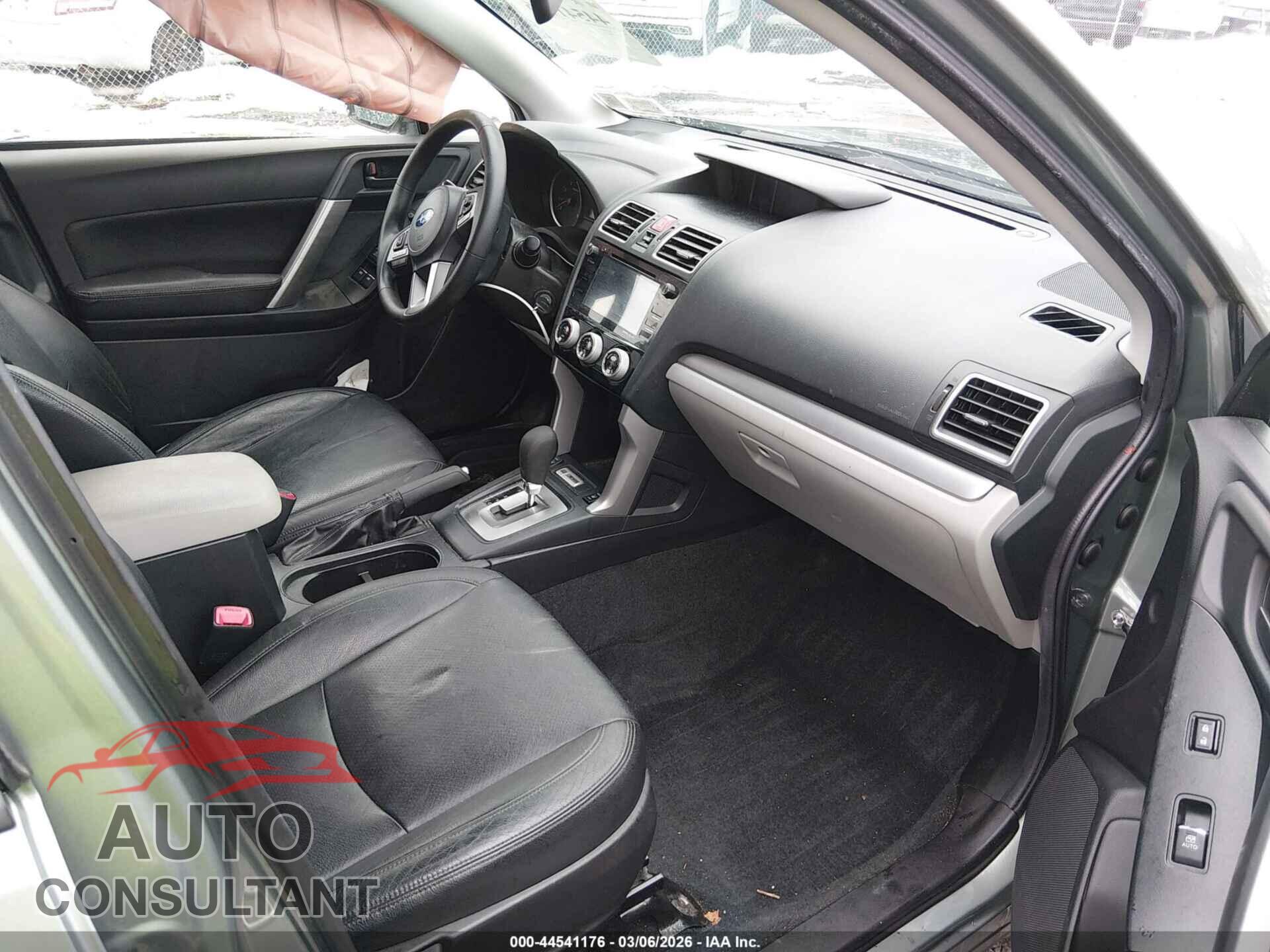 SUBARU FORESTER 2017 - JF2SJAEC9HH453997