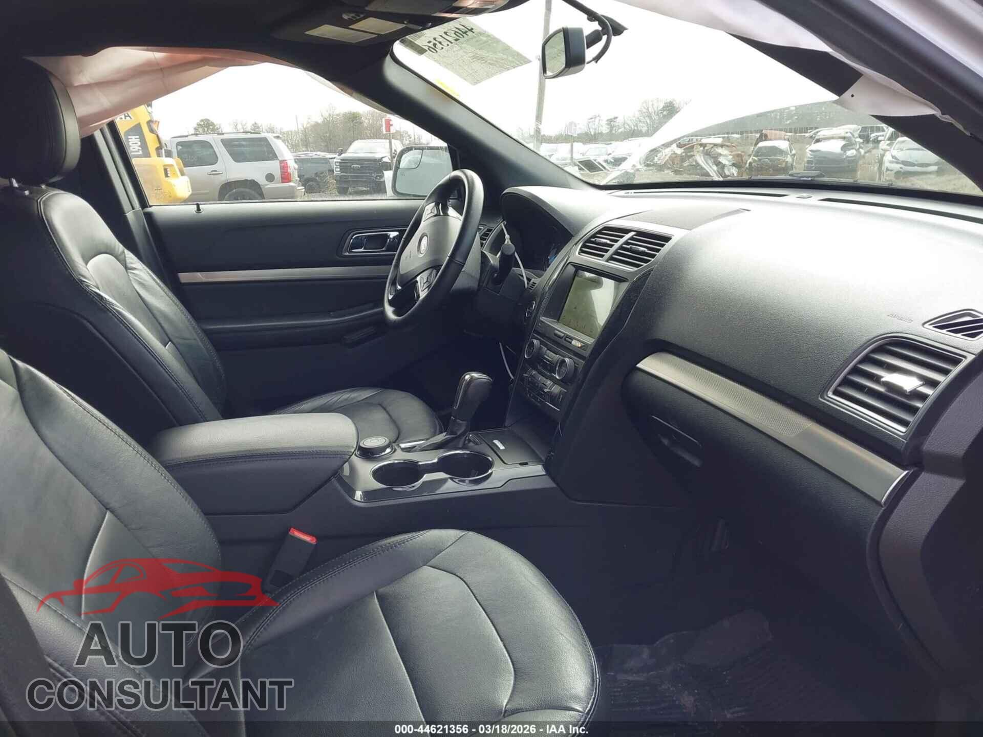 FORD EXPLORER 2018 - 1FM5K8D82JGB62179