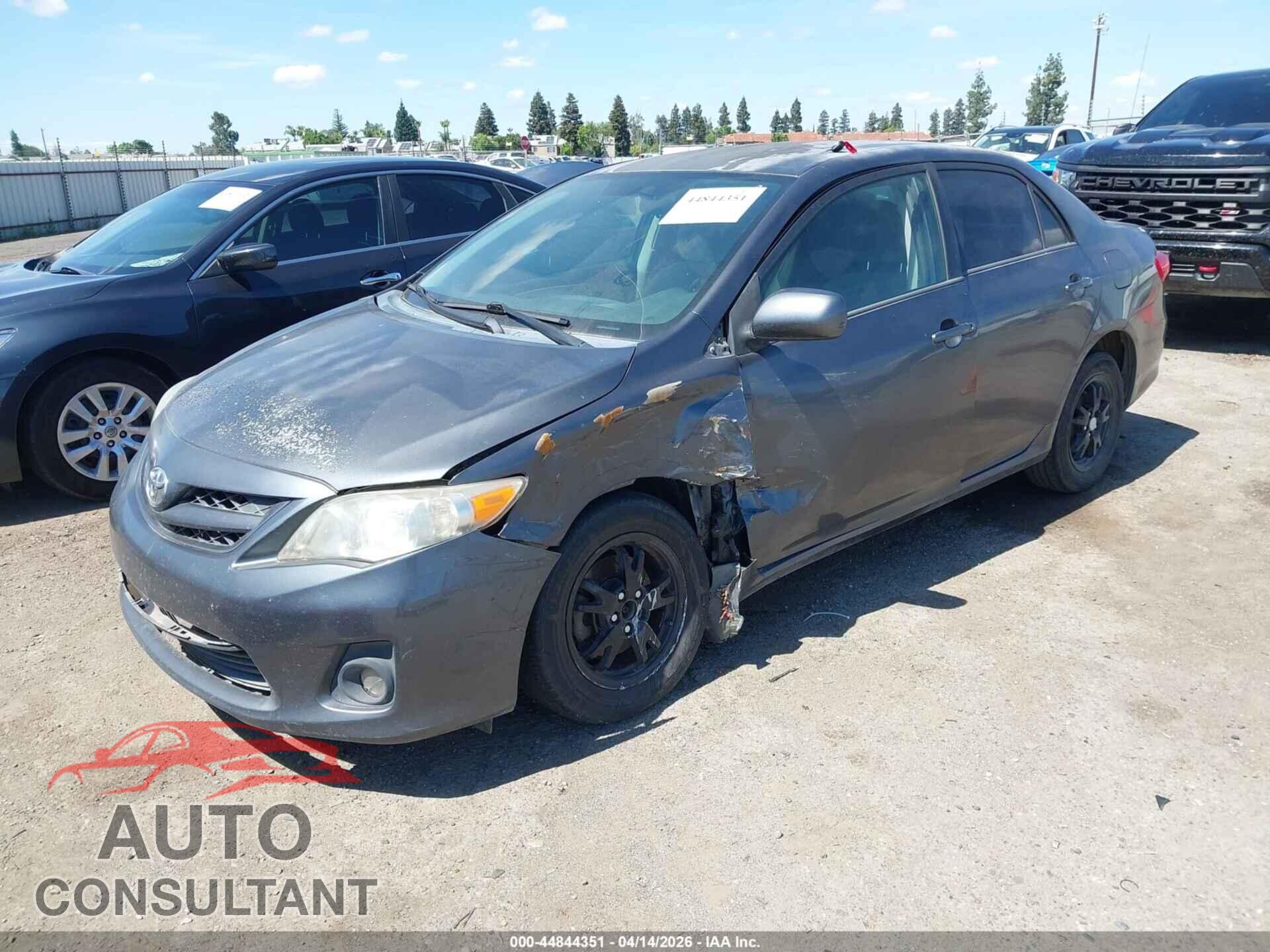 TOYOTA COROLLA 2011 - 2T1BU4EE6BC628033