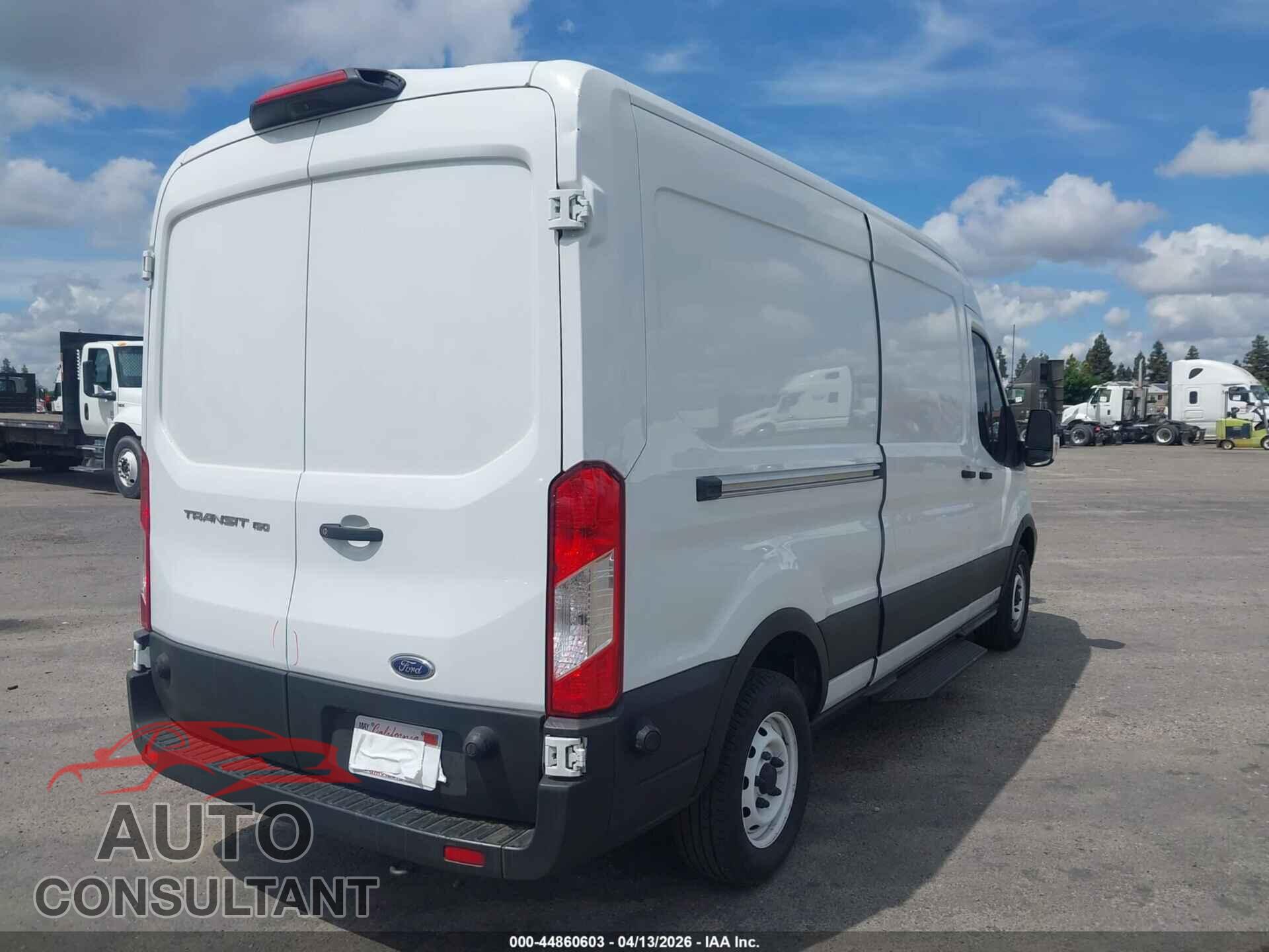 FORD TRANSIT-150 2019 - 1FTYE2CM0KKB61776