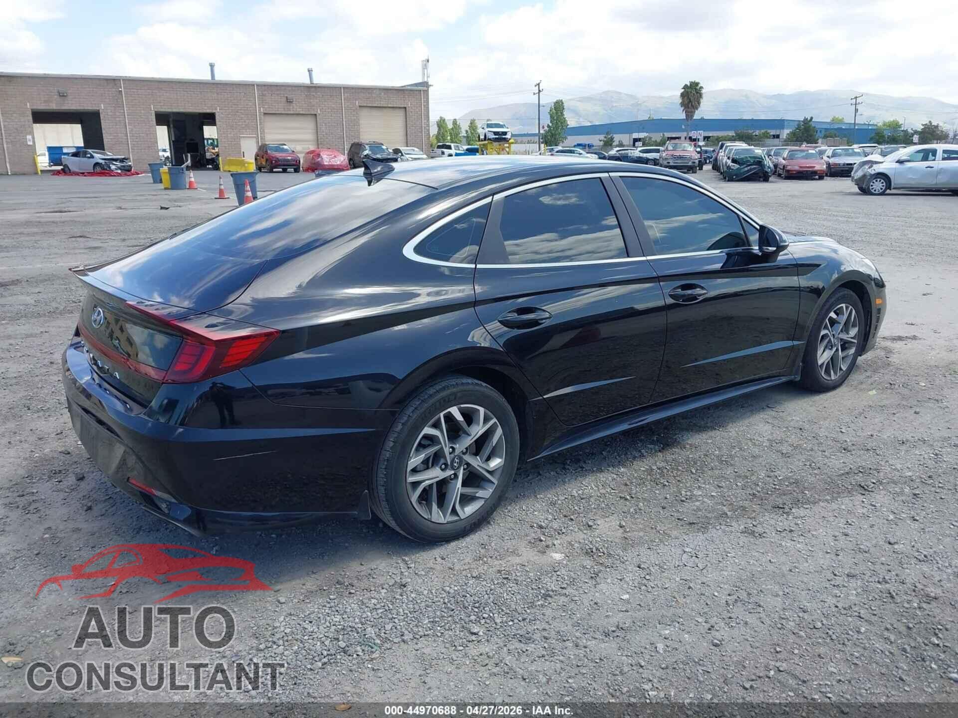 HYUNDAI SONATA 2022 - KMHL64JA9NA235357