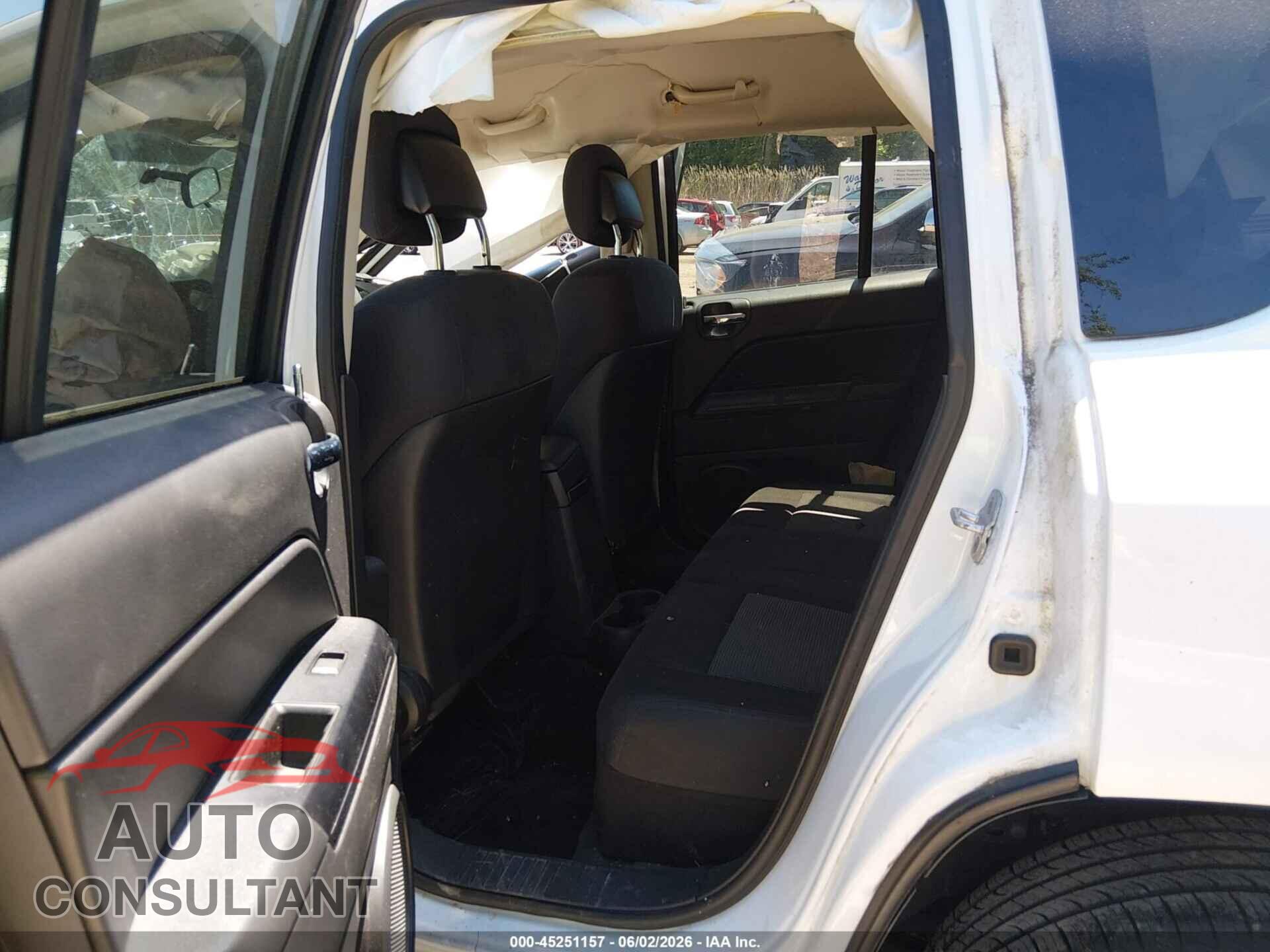 JEEP COMPASS 2012 - 1C4NJDBB7CD658128