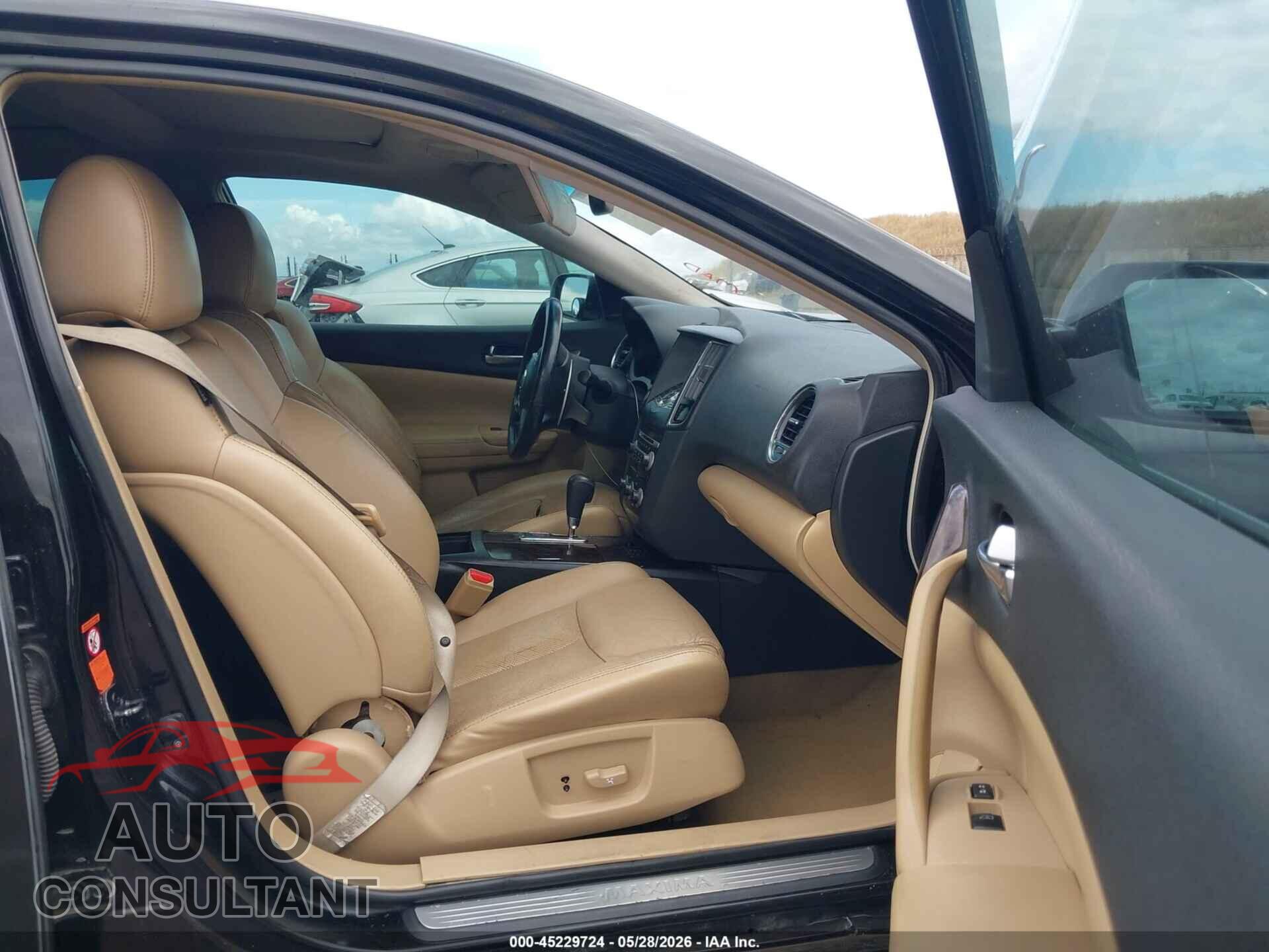 NISSAN MAXIMA 2009 - 1N4AA51E69C829682