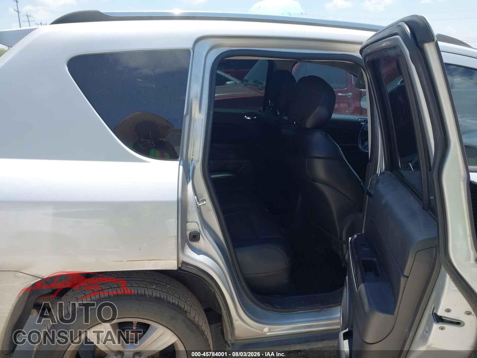 JEEP COMPASS 2011 - 1J4NT1FA5BD287859