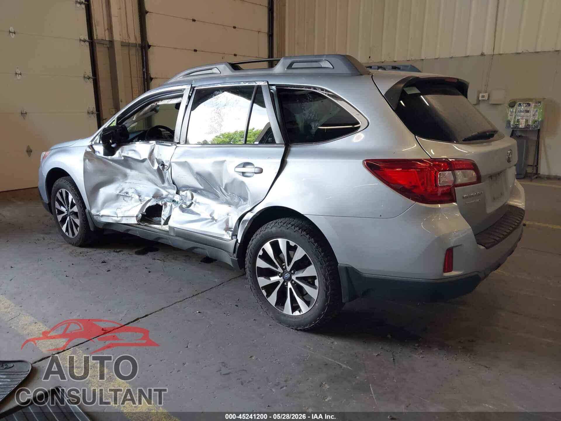 SUBARU OUTBACK 2015 - 4S4BSANC1F3290599