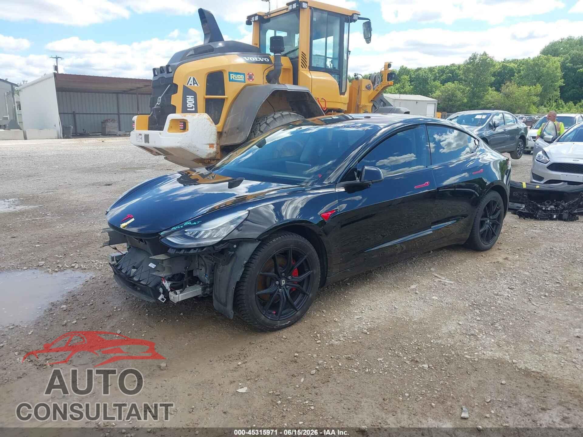 TESLA MODEL 3 2018 - 5YJ3E1EA8JF122873