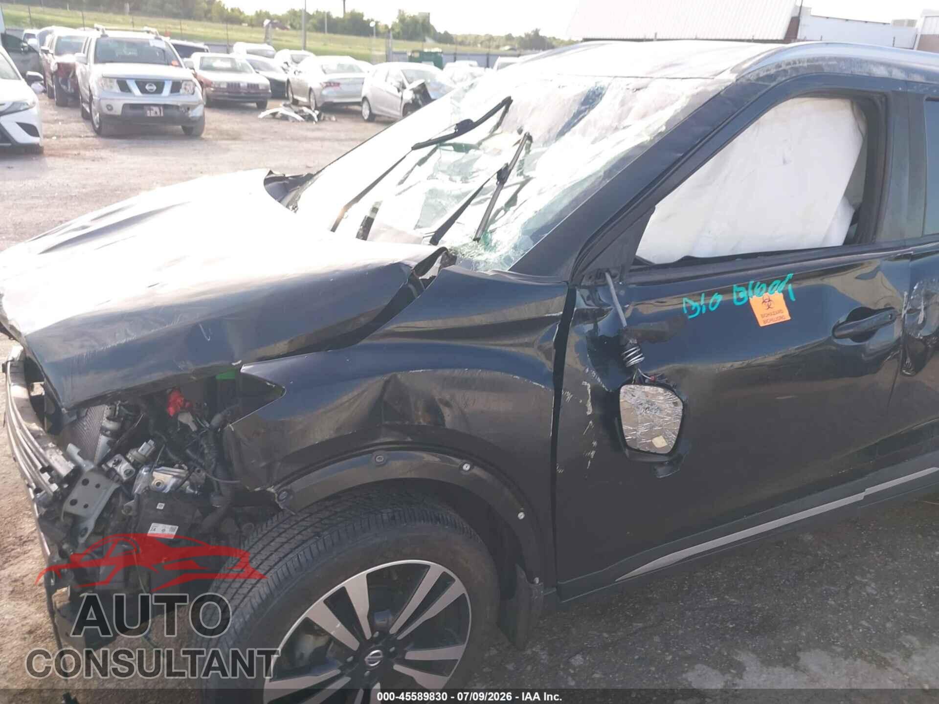NISSAN KICKS 2019 - 3N1CP5CU3KL511148
