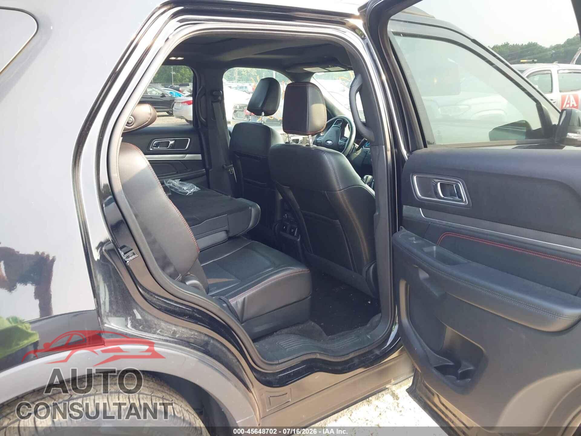 FORD EXPLORER 2018 - 1FM5K8GT1JGB03074