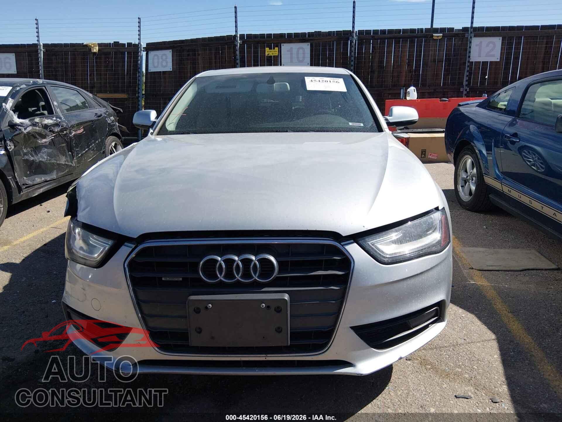 AUDI A4 2013 - WAUFFAFL9DN019670