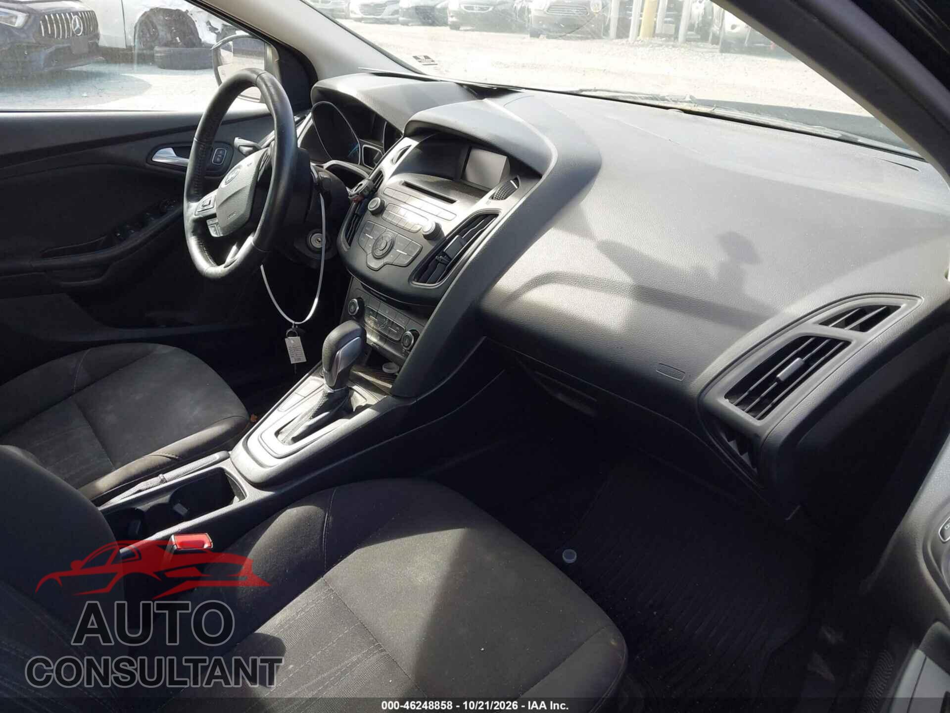 FORD FOCUS 2017 - 1FADP3F29HL240199