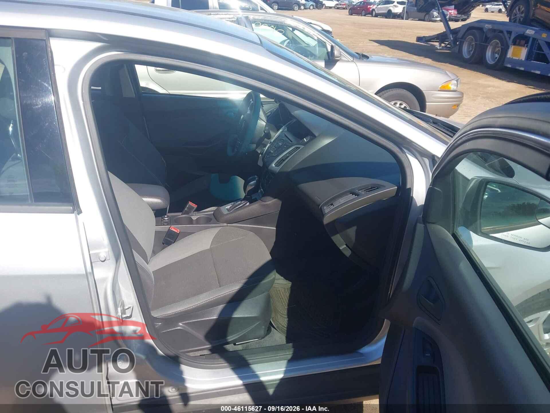 FORD FOCUS 2012 - 1FAHP3K27CL163865