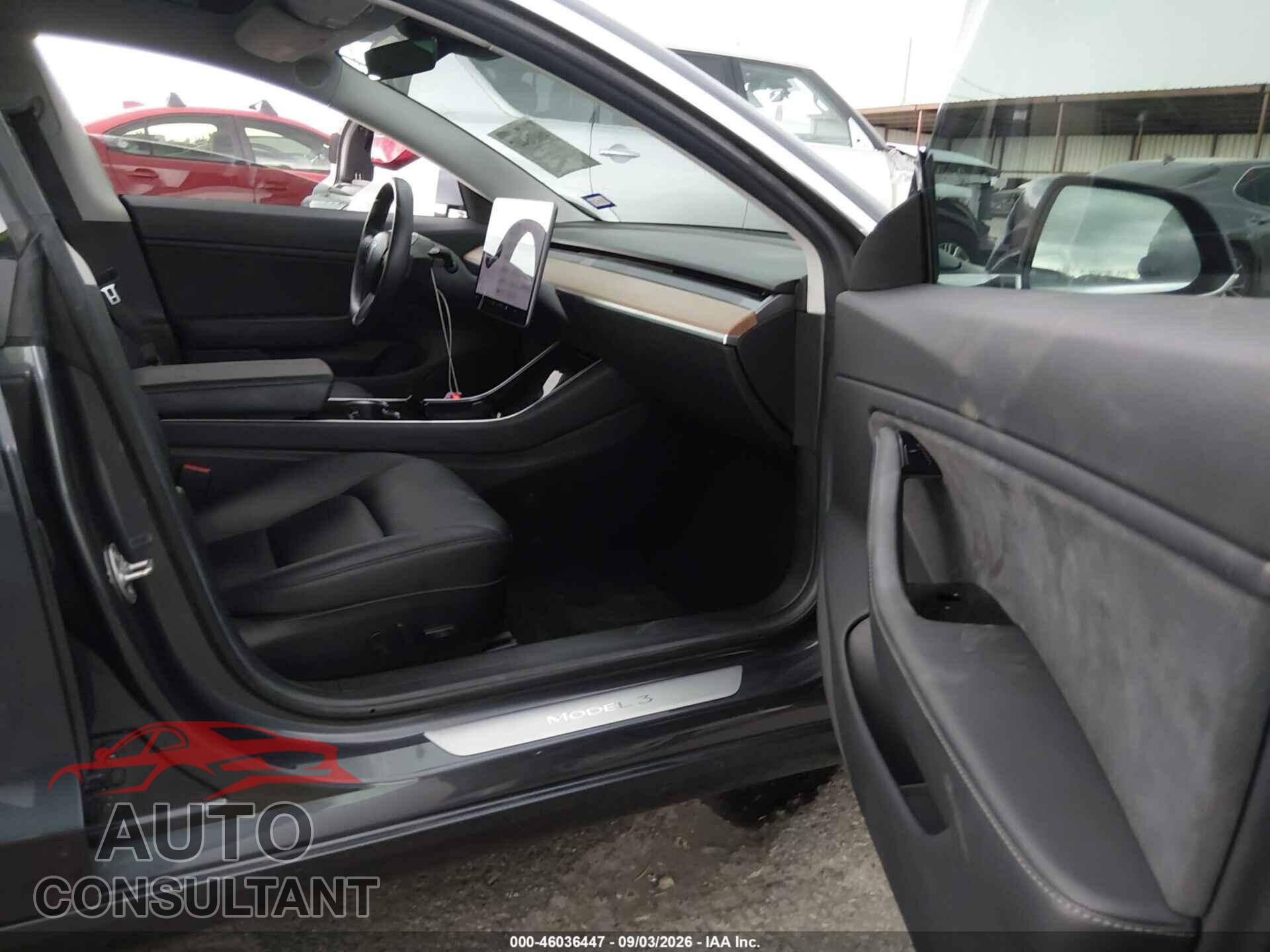 TESLA MODEL 3 2018 - 5YJ3E1EA2JF018900