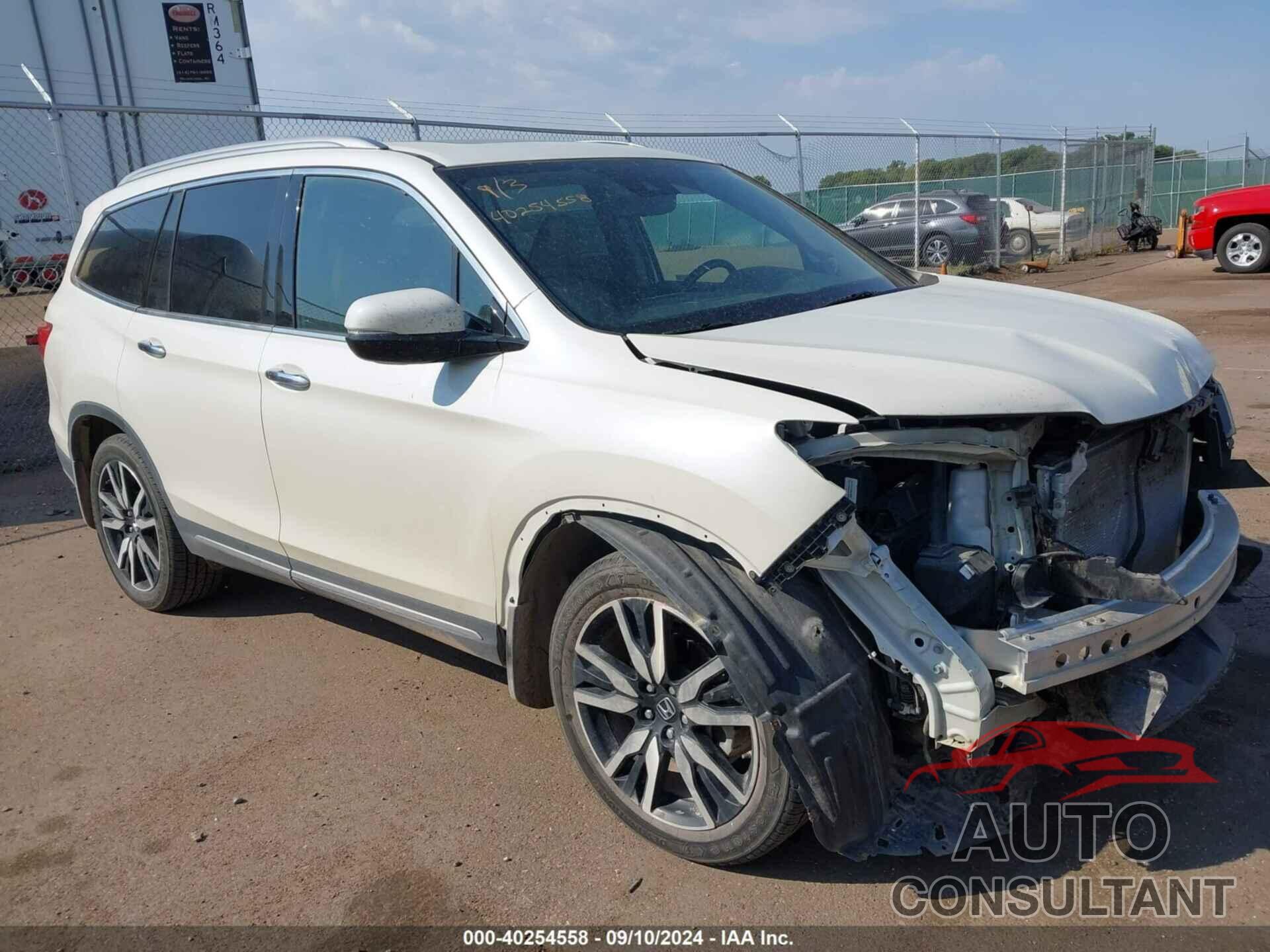 HONDA PILOT 2019 - 5FNYF6H95KB039498