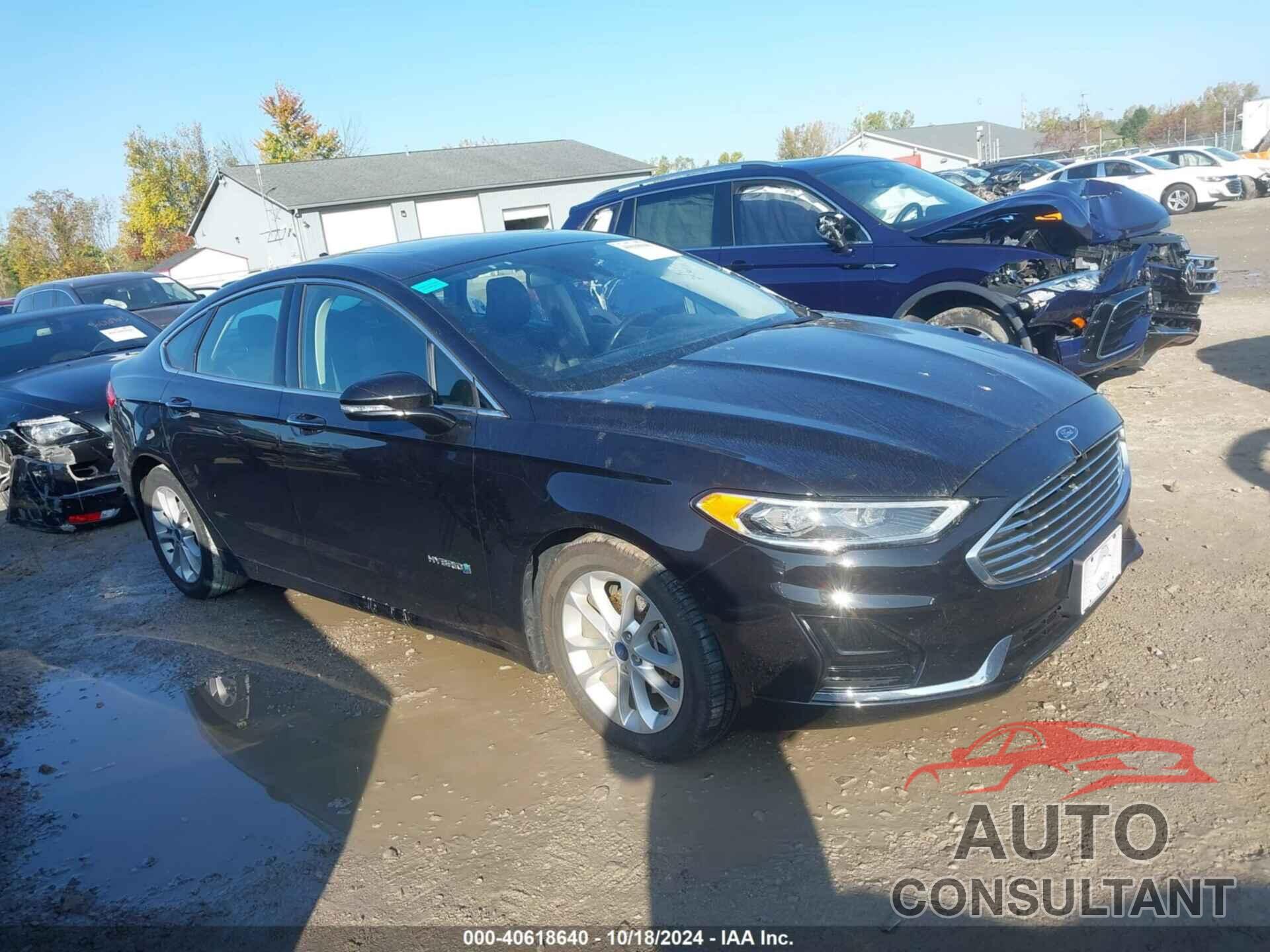 FORD FUSION HYBRID 2019 - 3FA6P0MU8KR259783