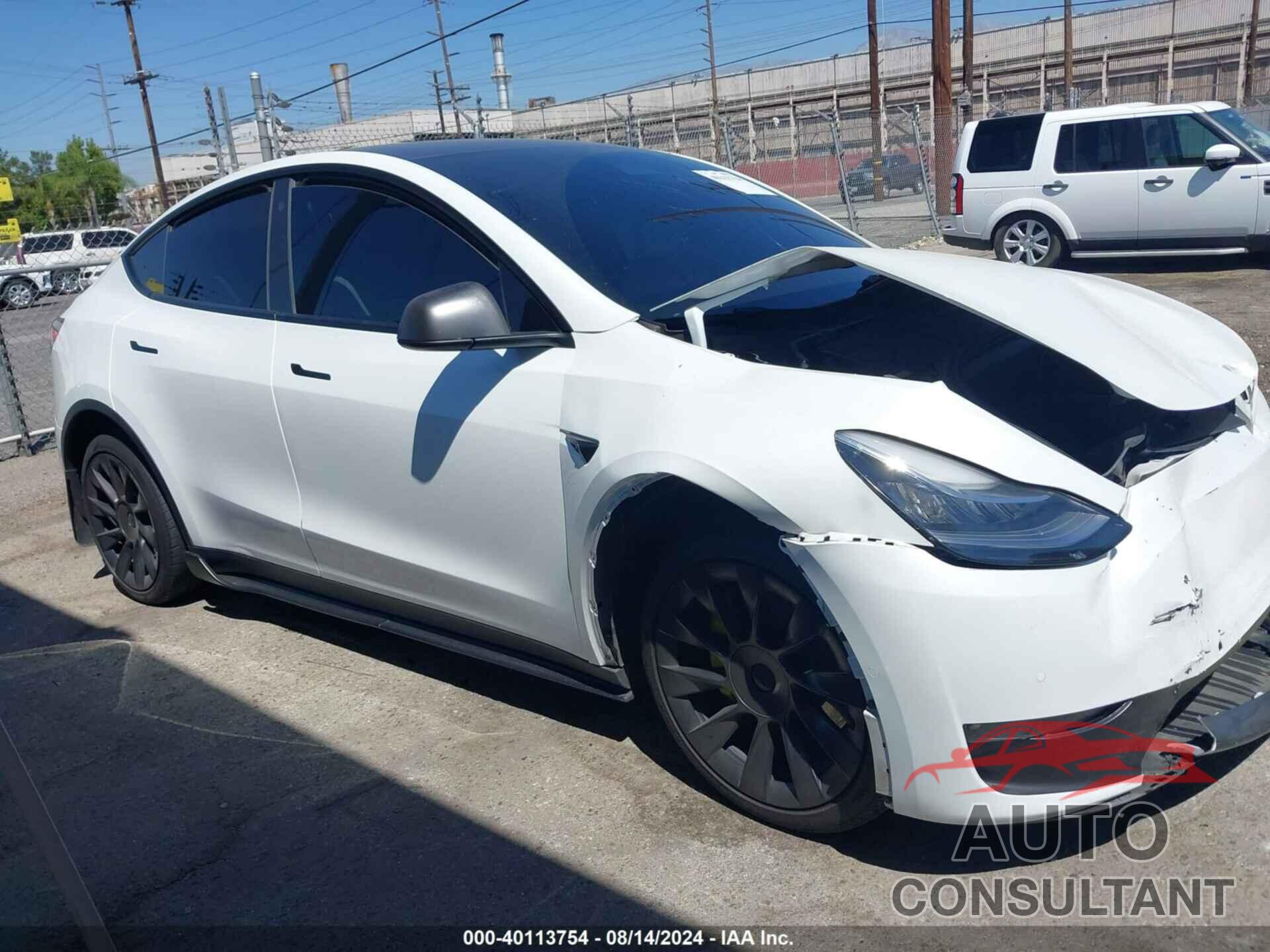 TESLA MODEL Y 2023 - 7SAYGAEE7PF591208