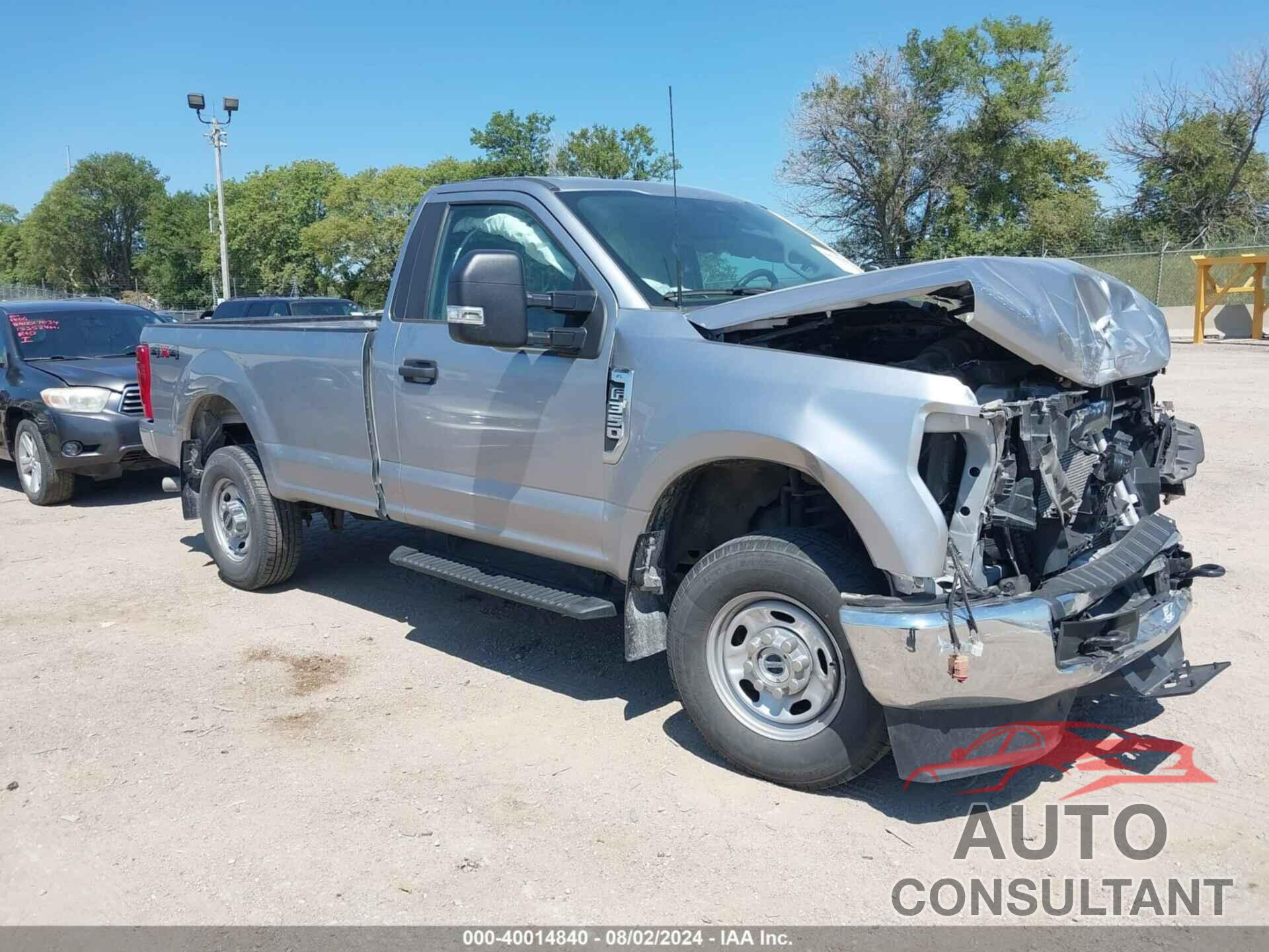 FORD F-350 2022 - 1FTRF3B61NEC87464